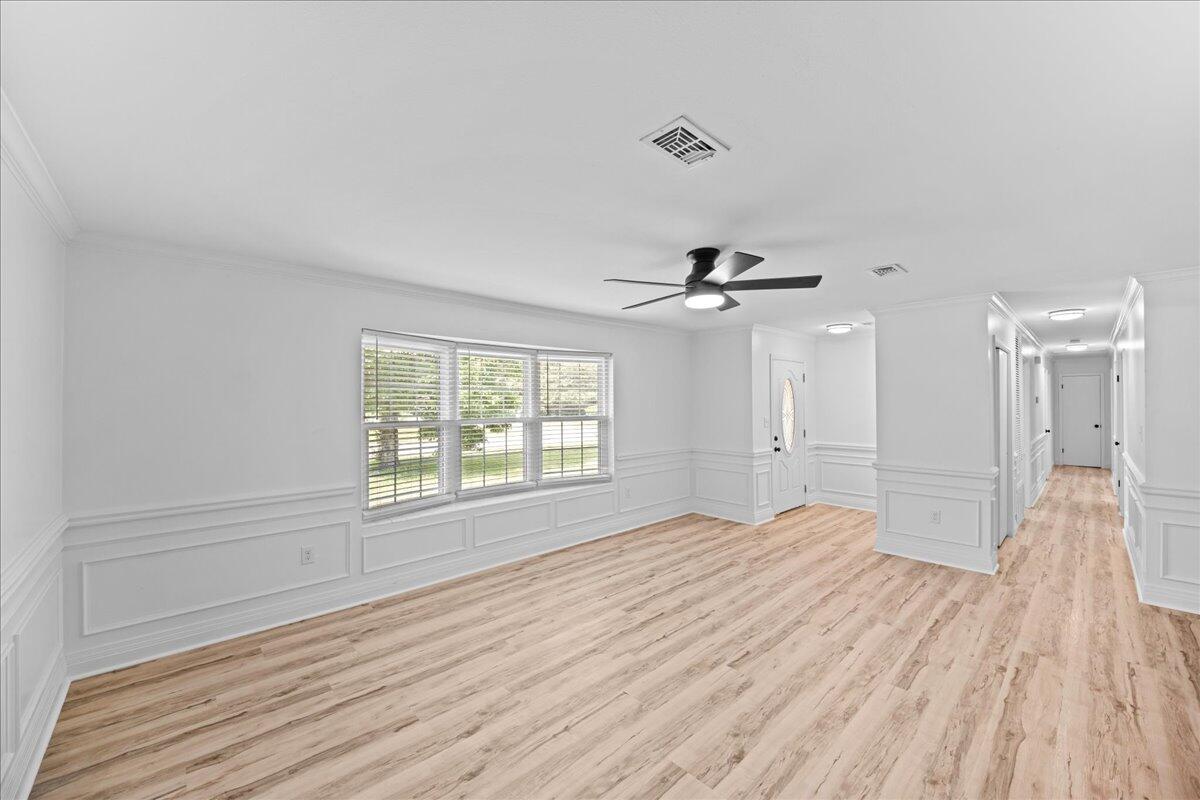 603 NE Golf Course Drive