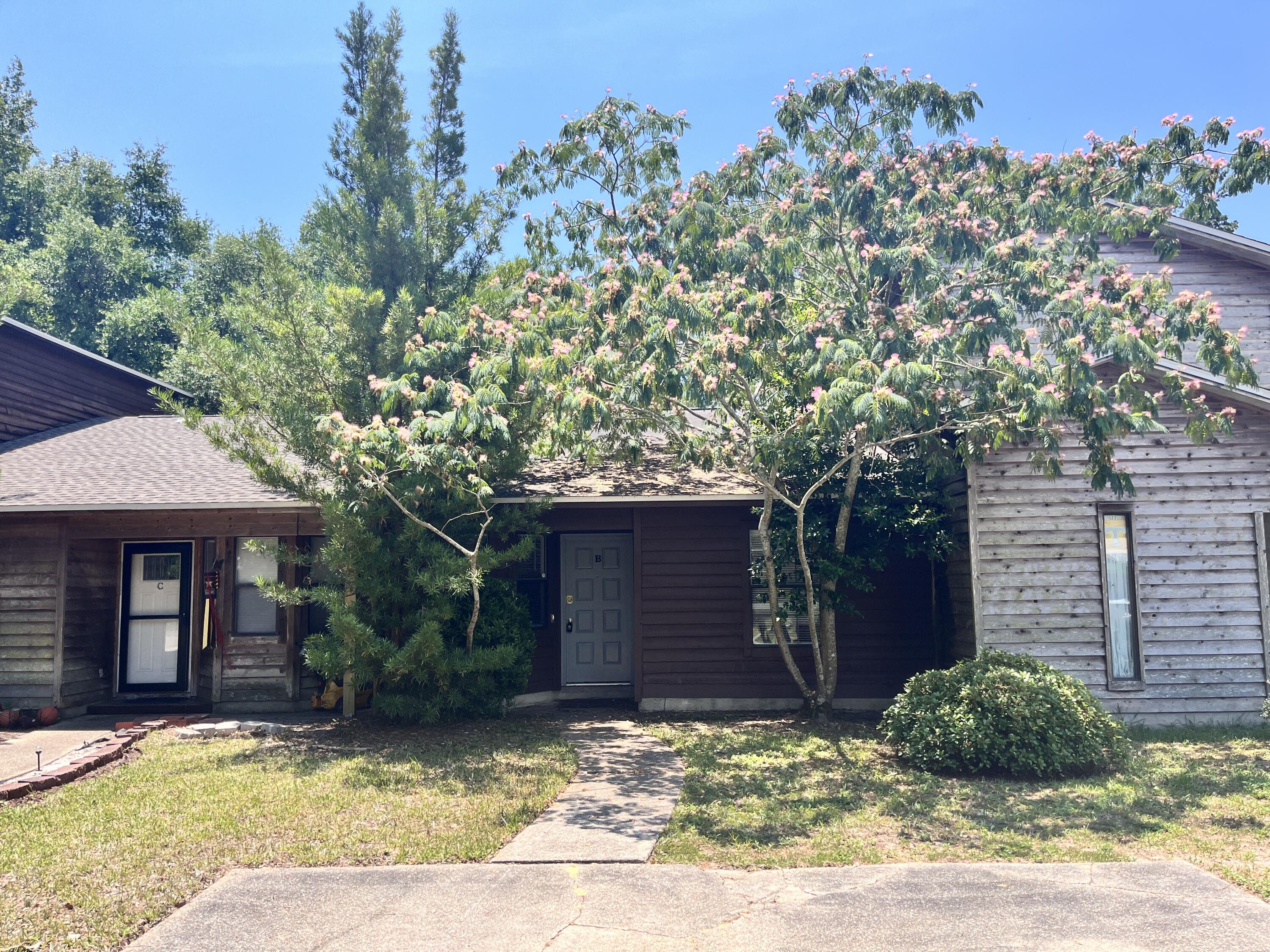 92 2Nd Avenue, UNIT B