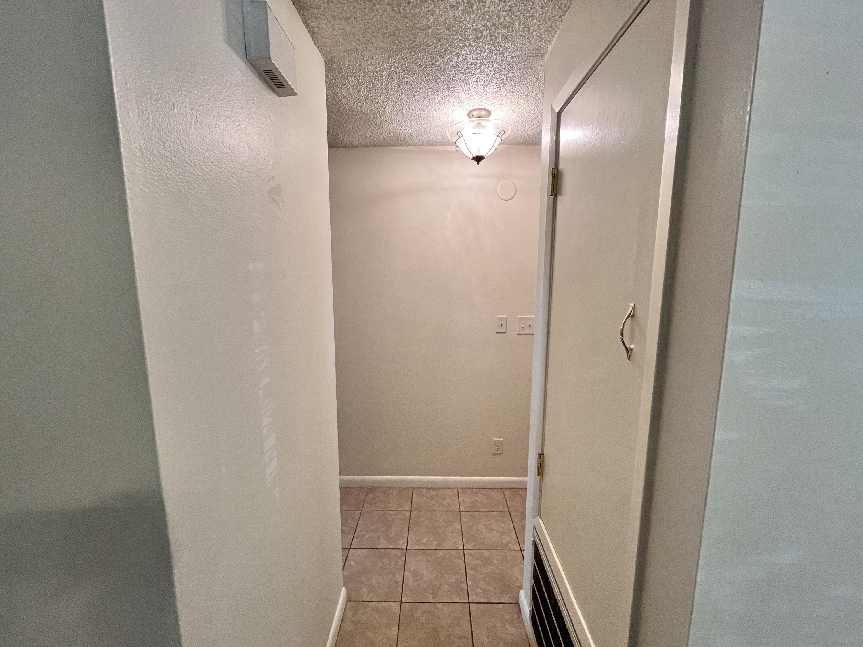 92 2Nd Avenue, UNIT B