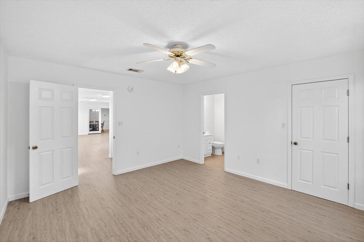 12 Corbin Court