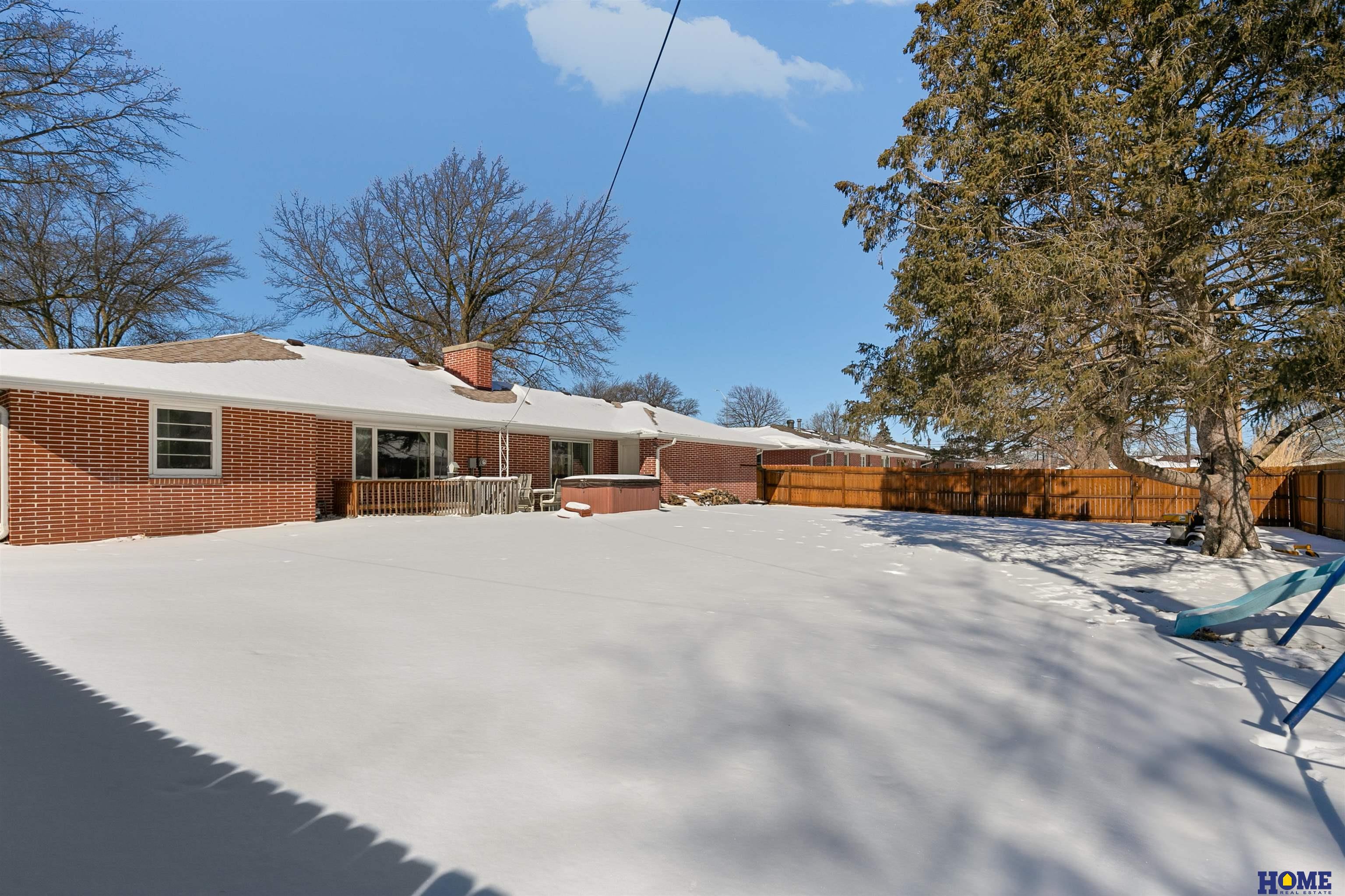 1246 N 6th Street