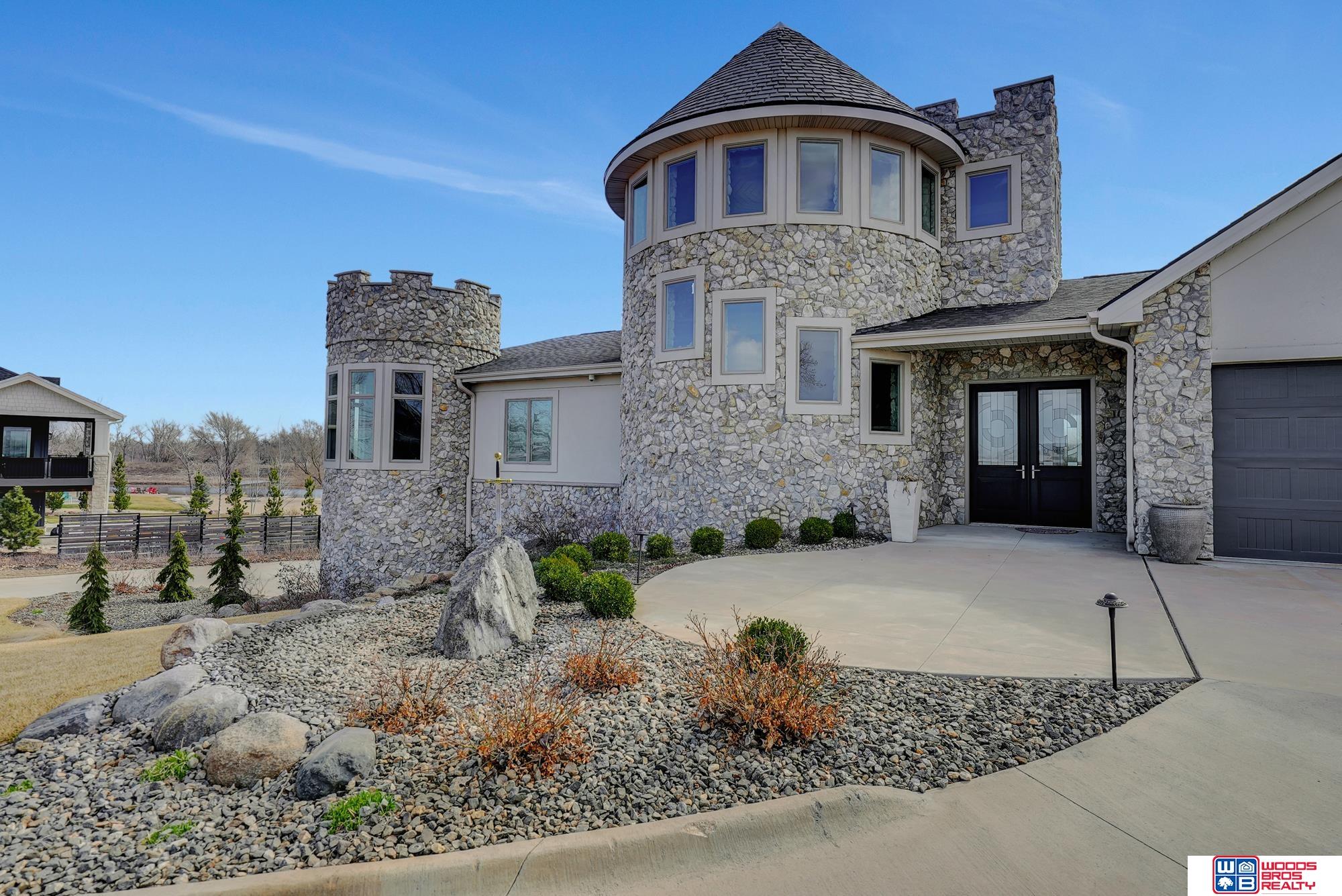 626 Red Tail Lane