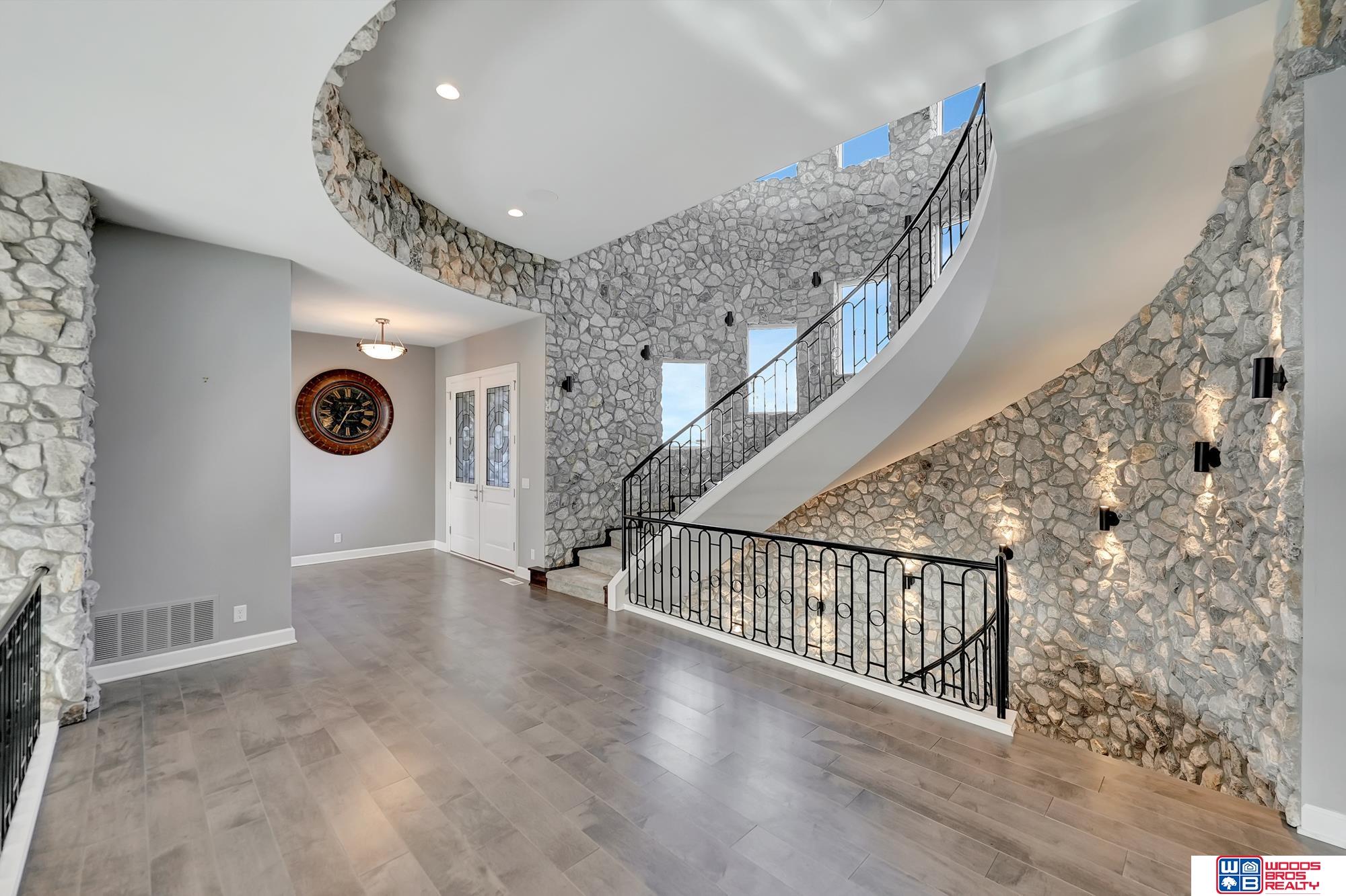 626 Red Tail Lane