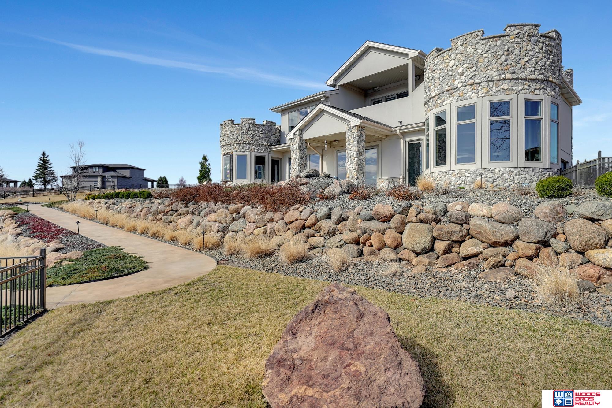 626 Red Tail Lane