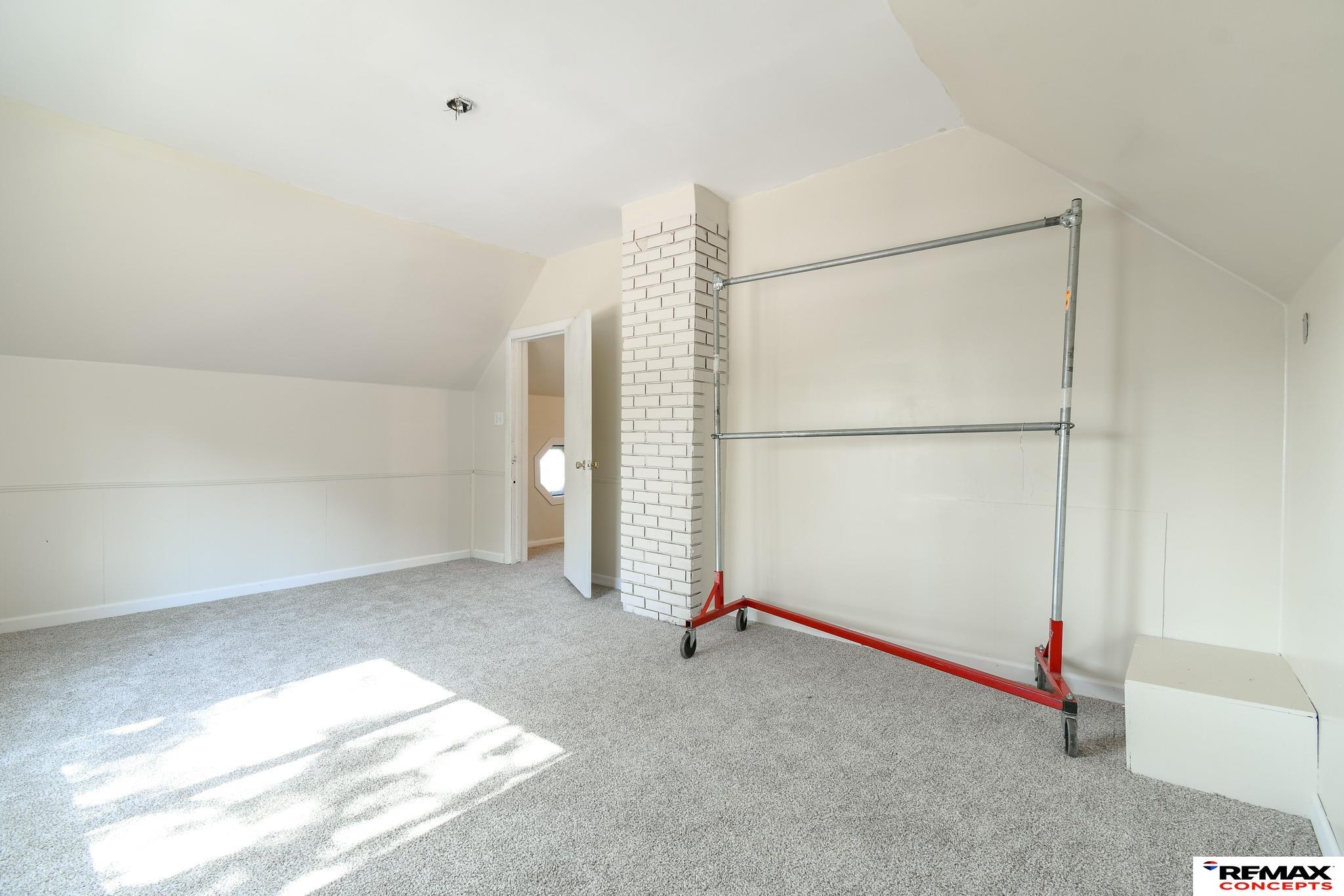 248 2nd Street