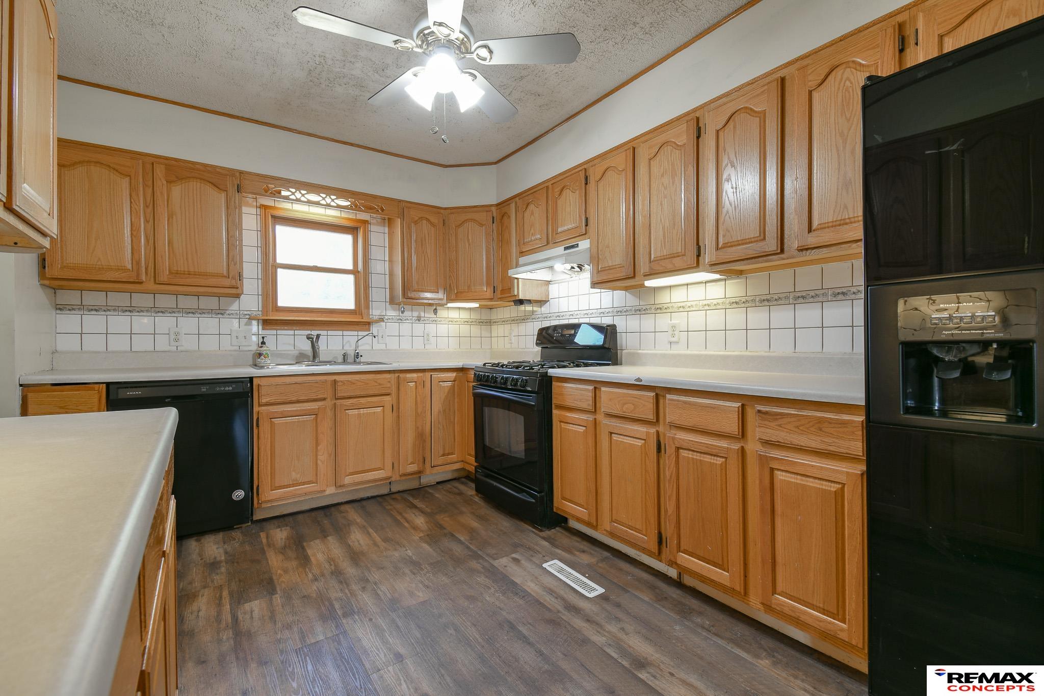 248 2nd Street