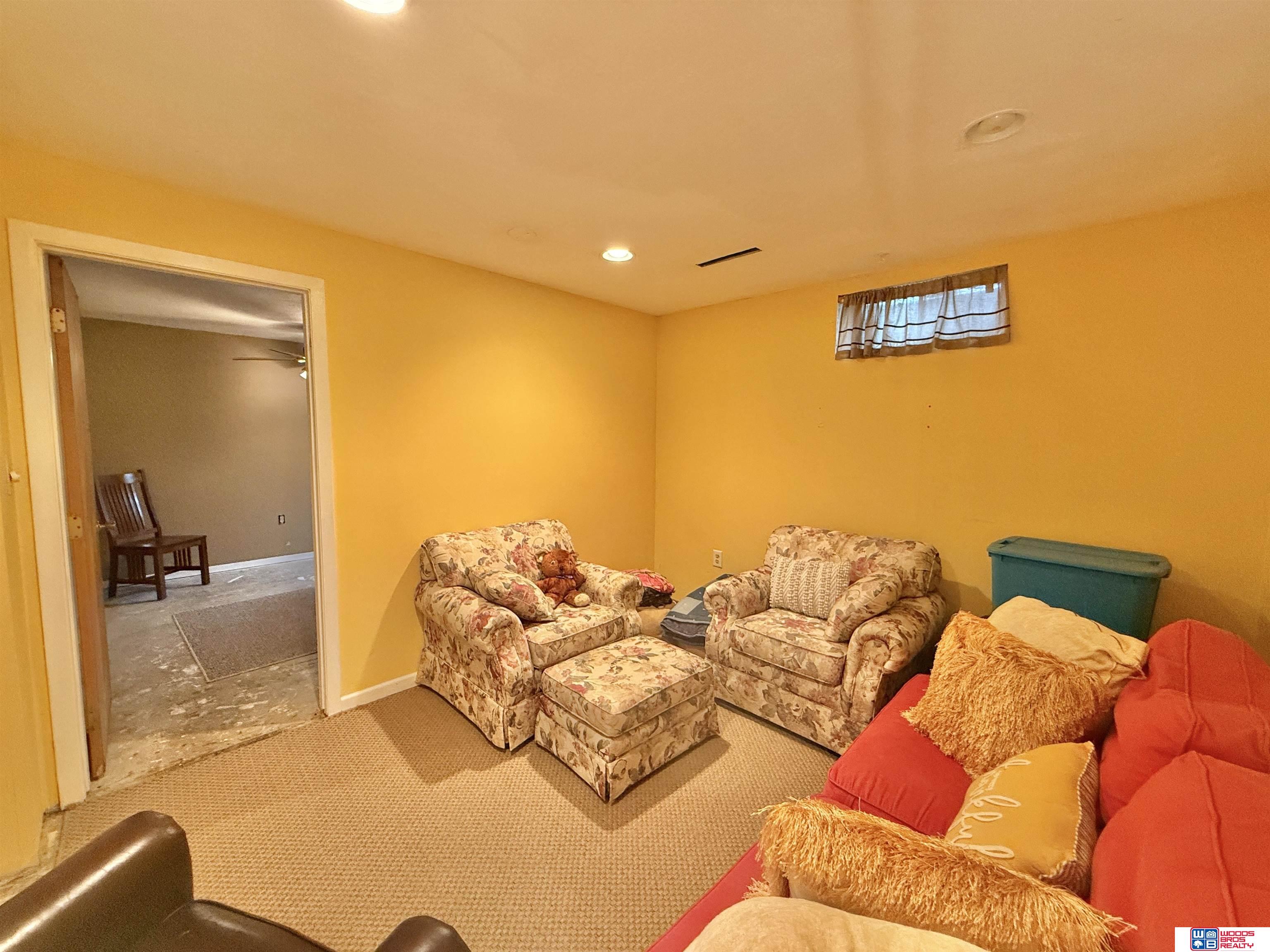1315 Eastridge Drive