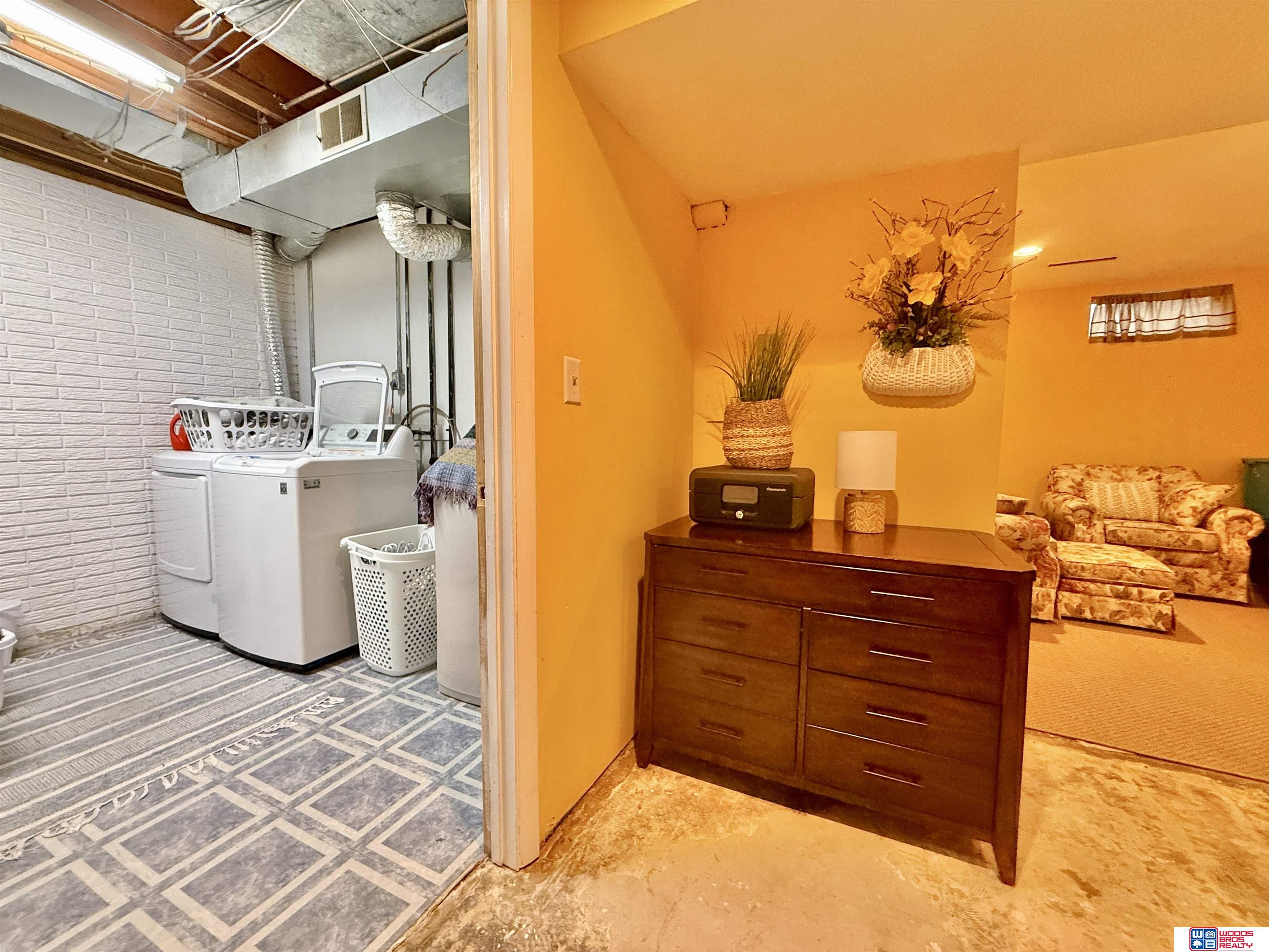 1315 Eastridge Drive