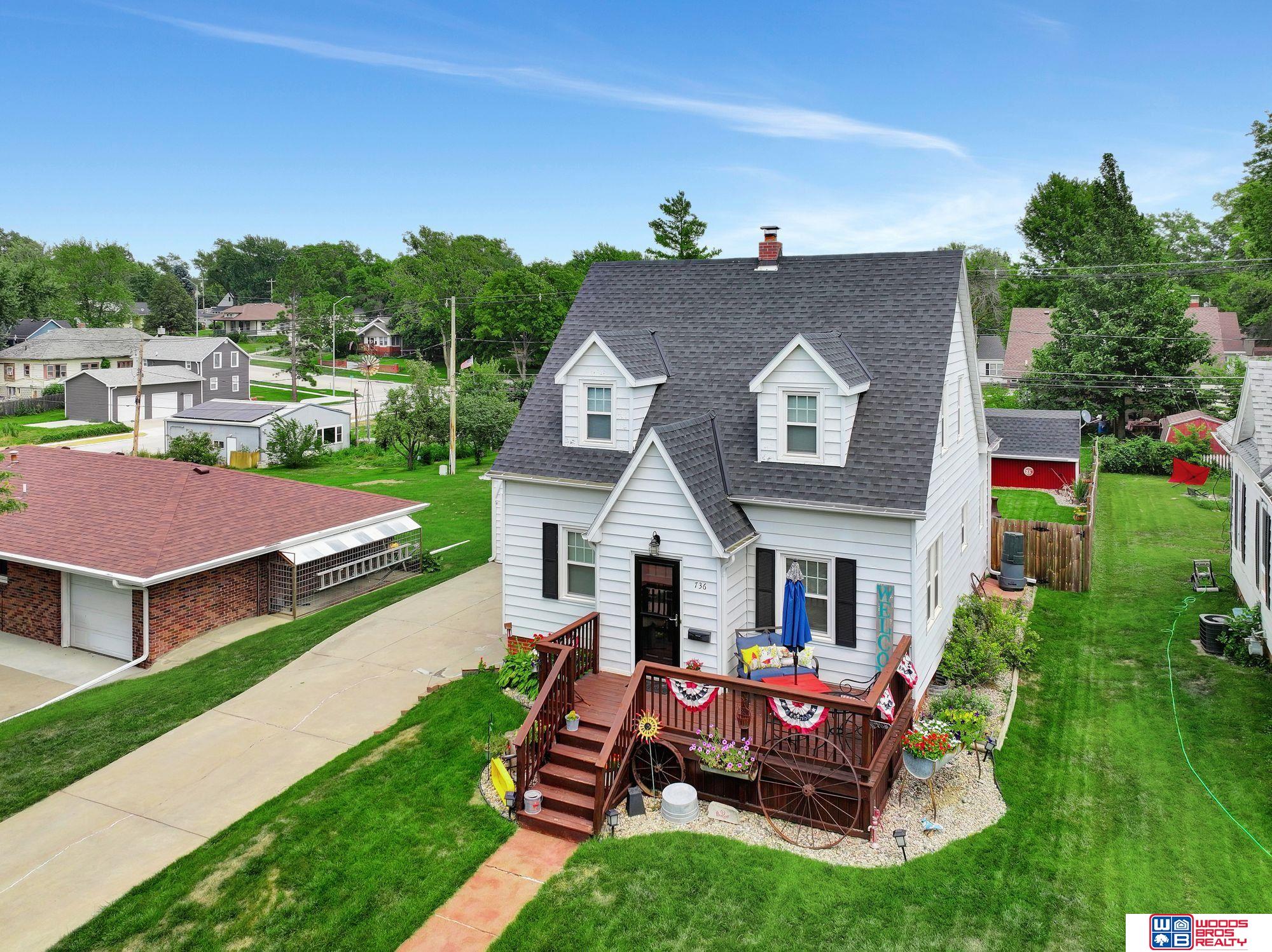 736 N 7th Street