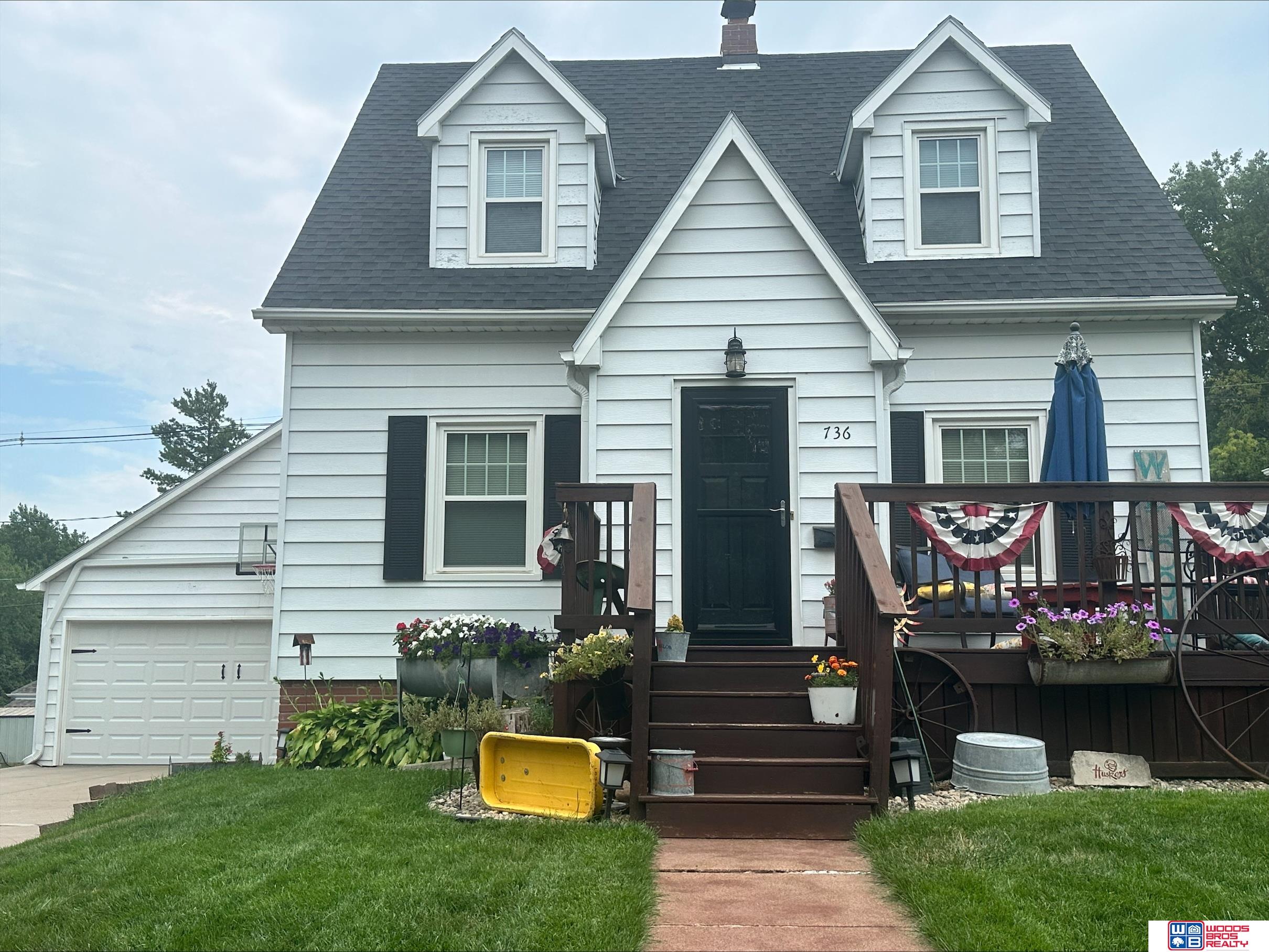 736 N 7th Street