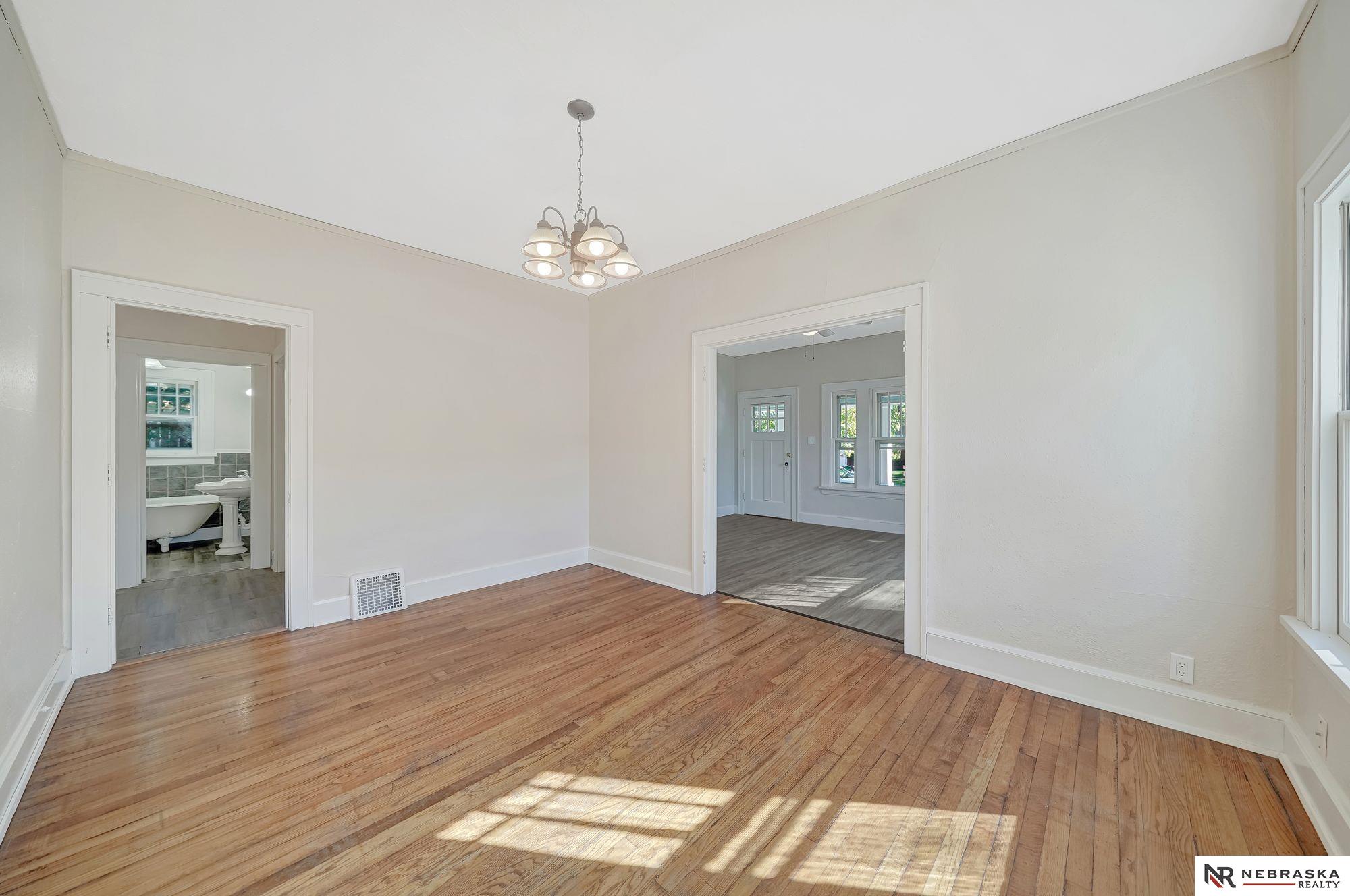 609 N 5th Street
