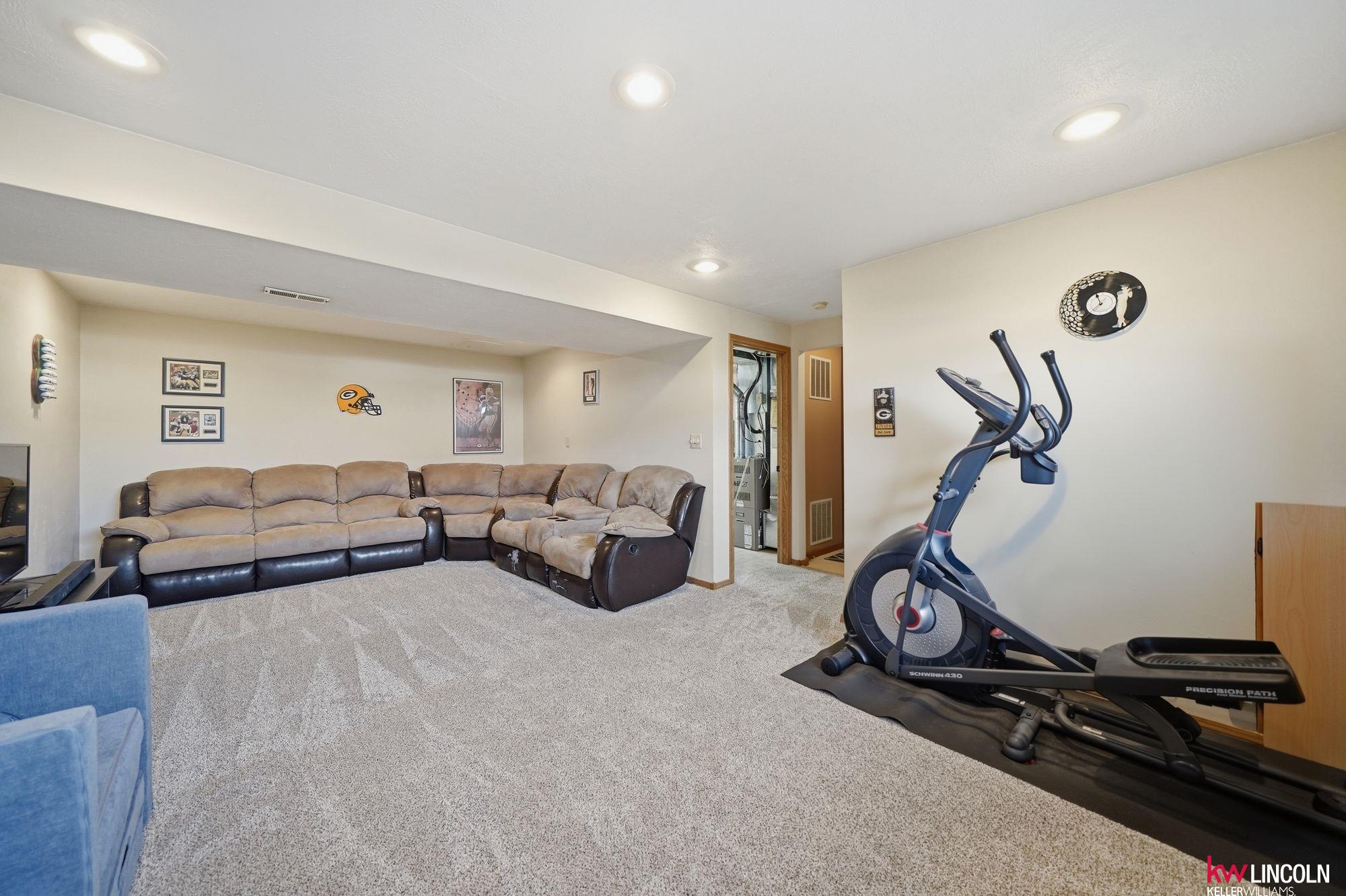 2516 NW 55Th Street