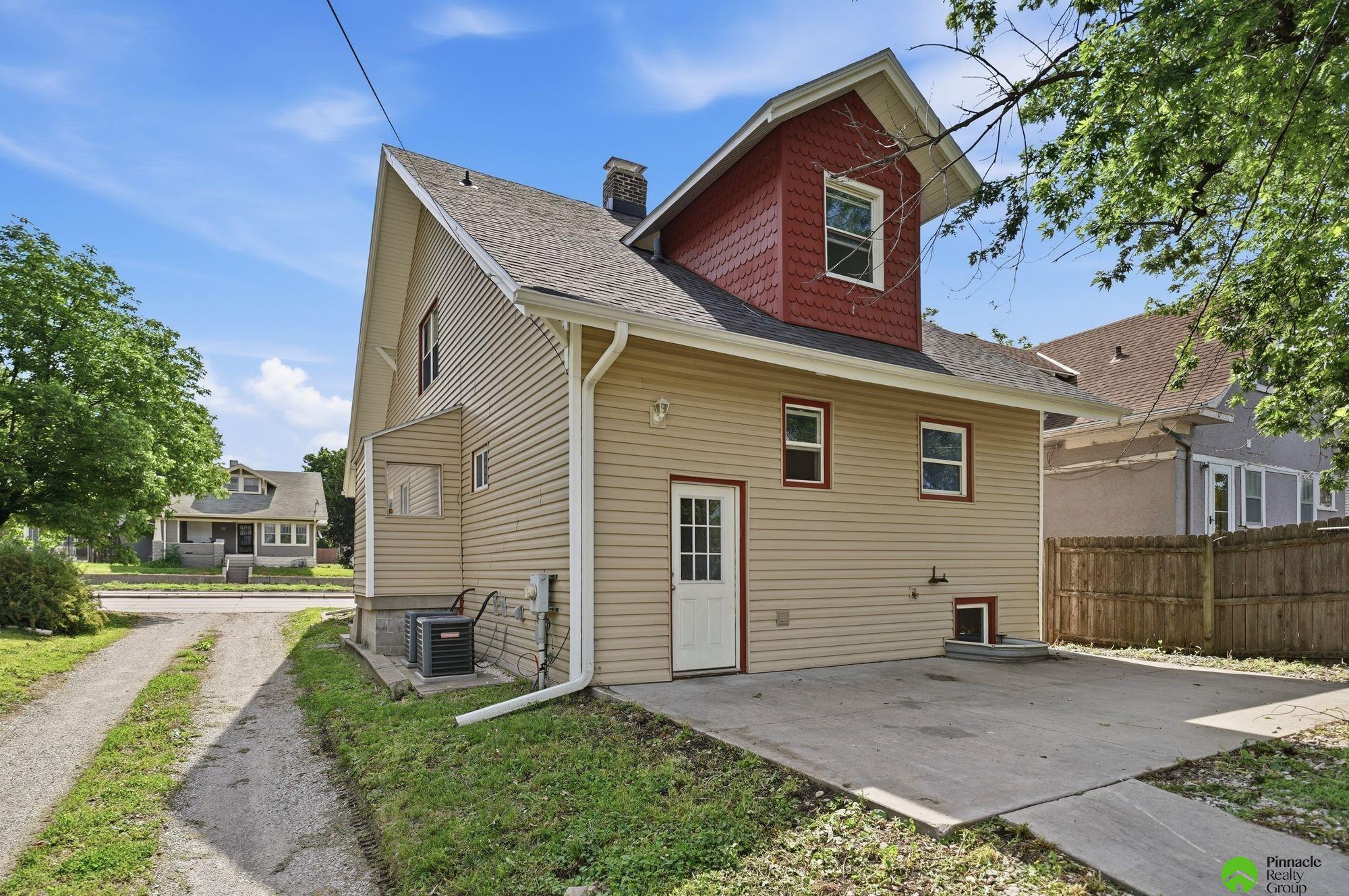 625 S 27th Street