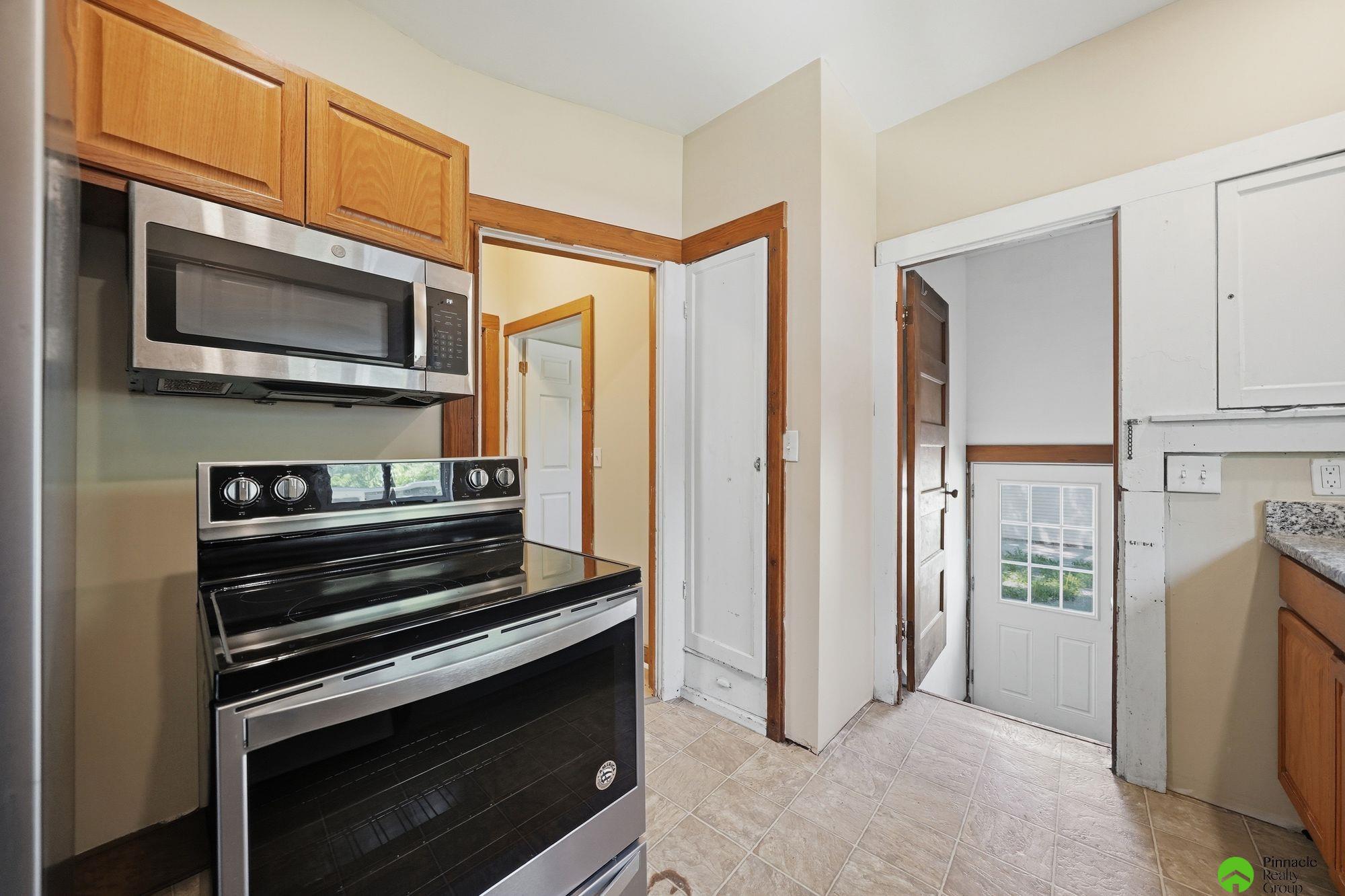 625 S 27th Street