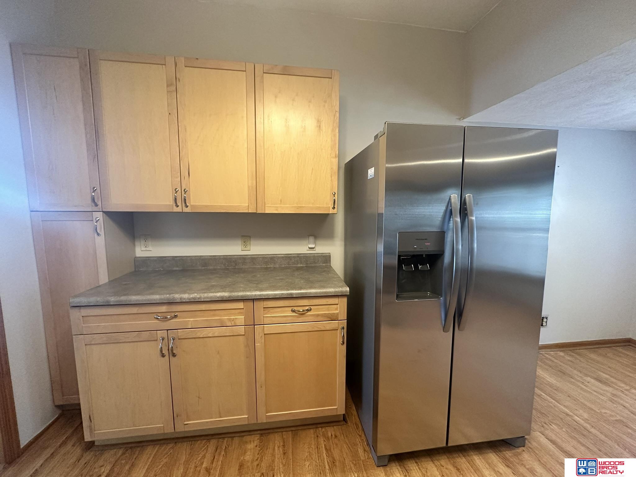 319 S 4th Street