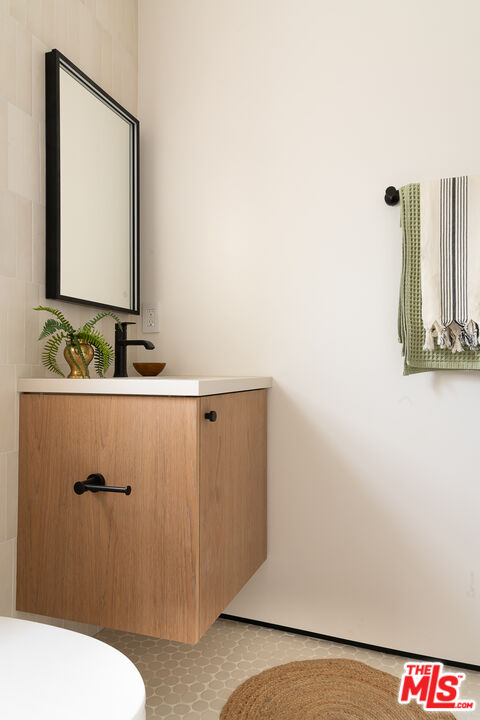 2018 N Vista Del Mar Ave