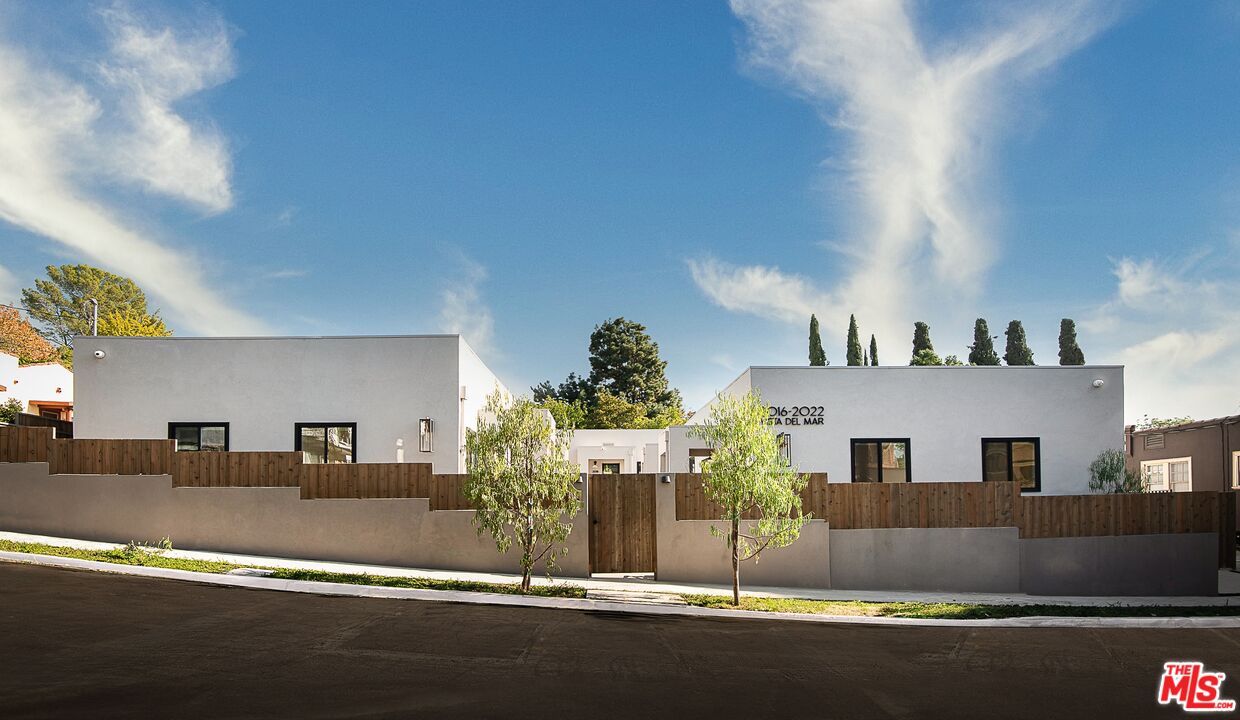 2018 N Vista Del Mar Ave