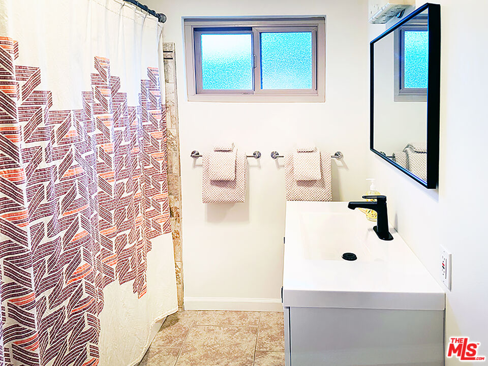 61941 Mountain View Cir