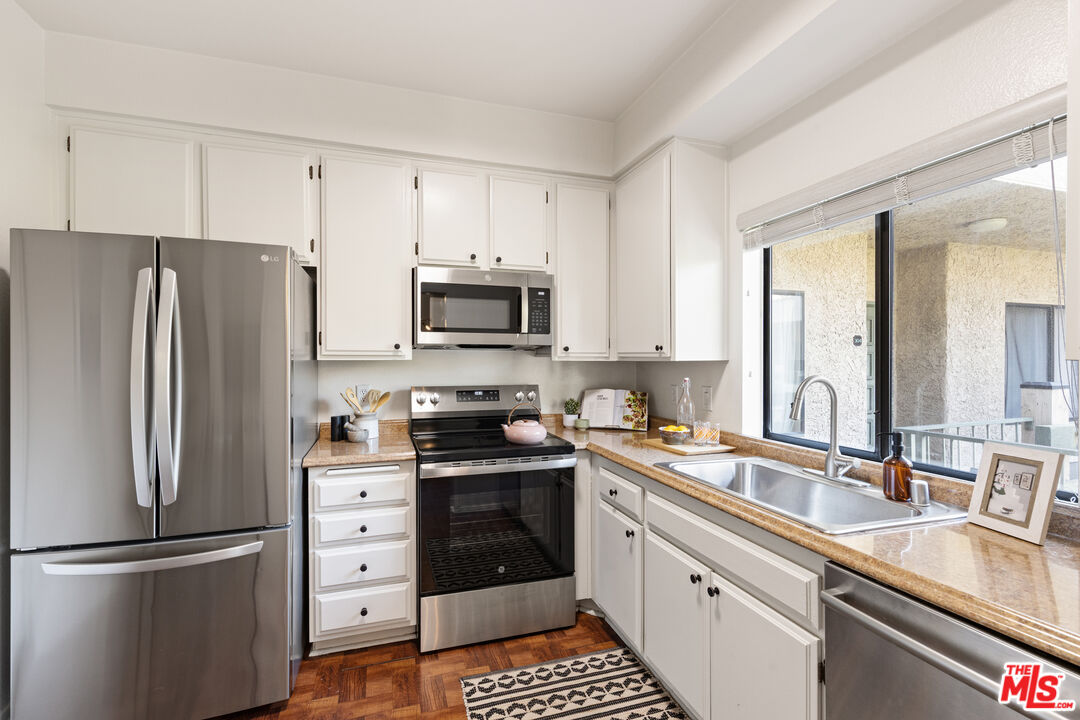 4147 Via Marisol Unit: 303