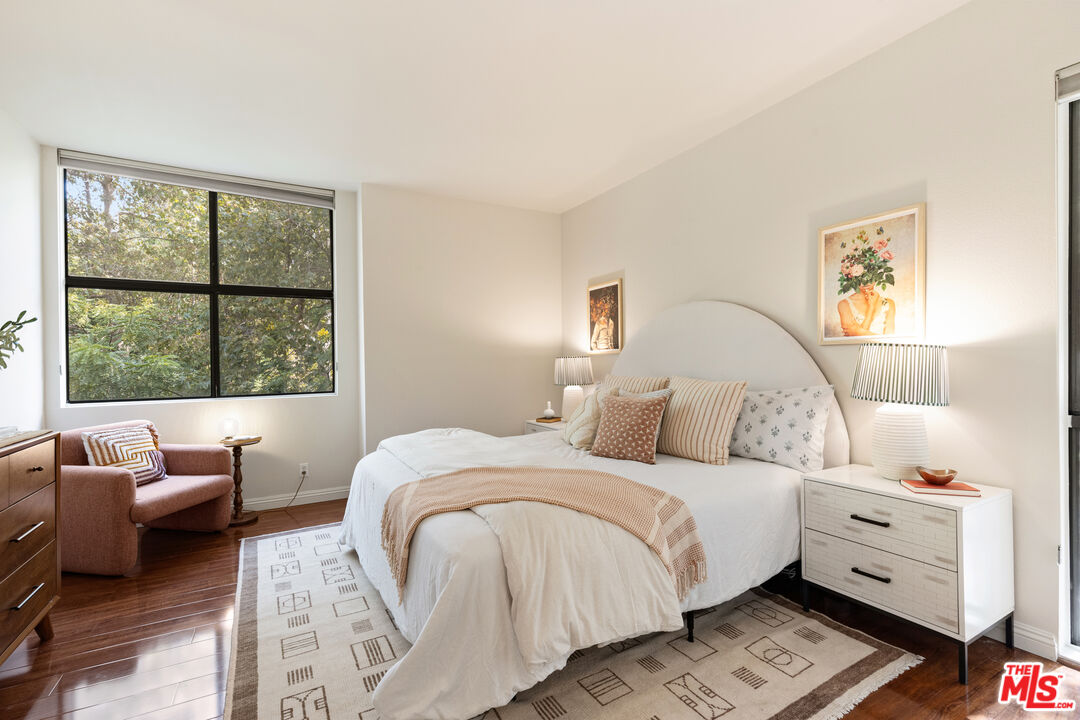 4147 Via Marisol Unit: 303