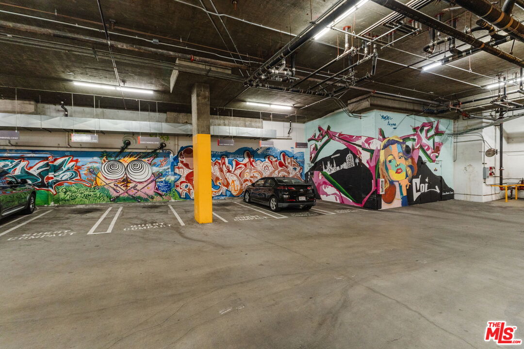 6735 Yucca St Unit: 101