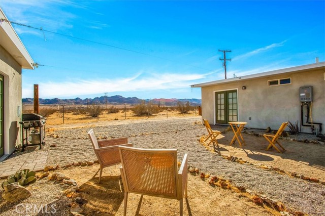 5737 Mojave Ranch RD