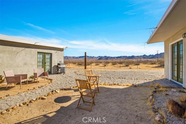 5737 Mojave Ranch RD