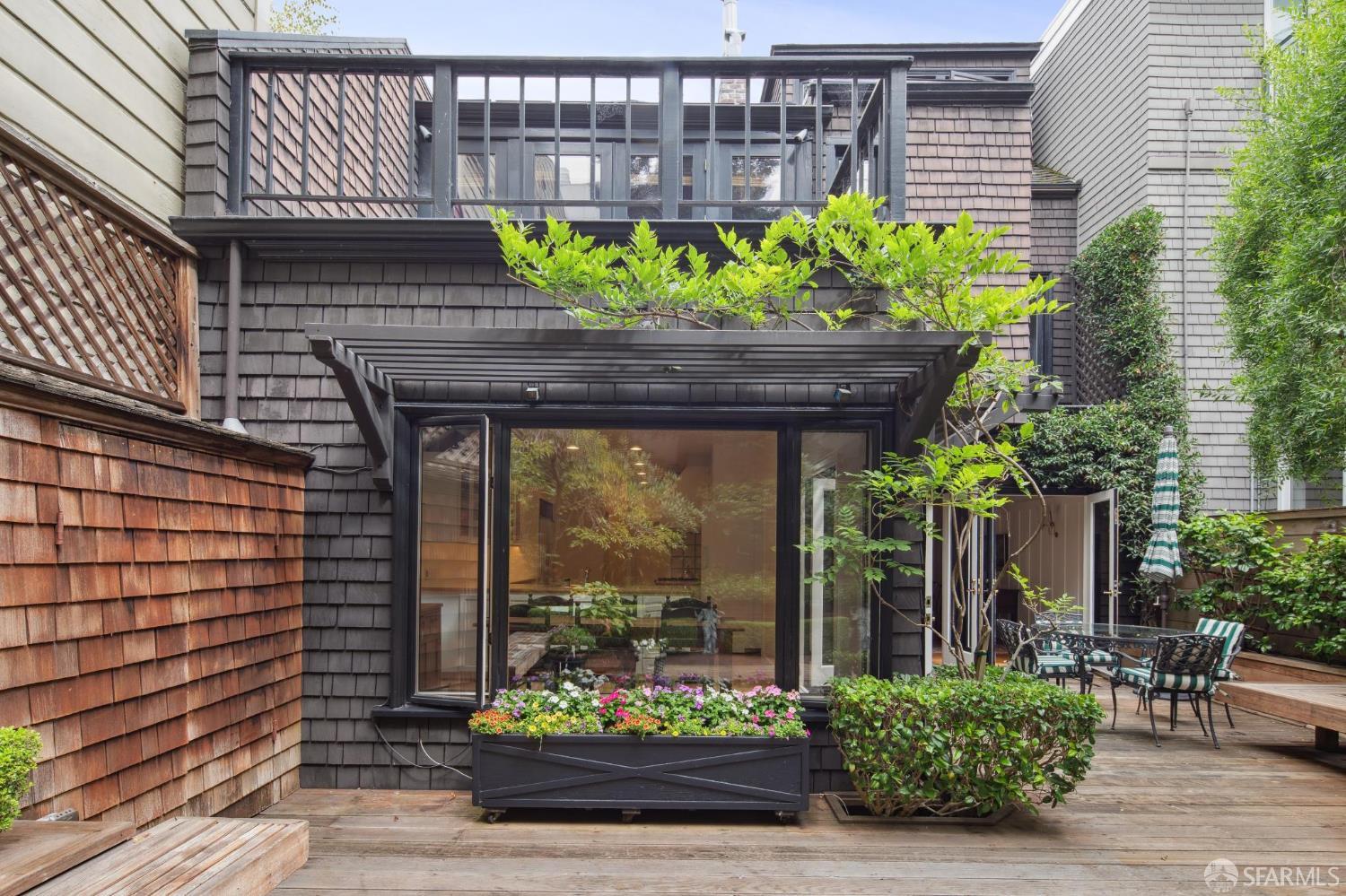 2651 Pierce Street