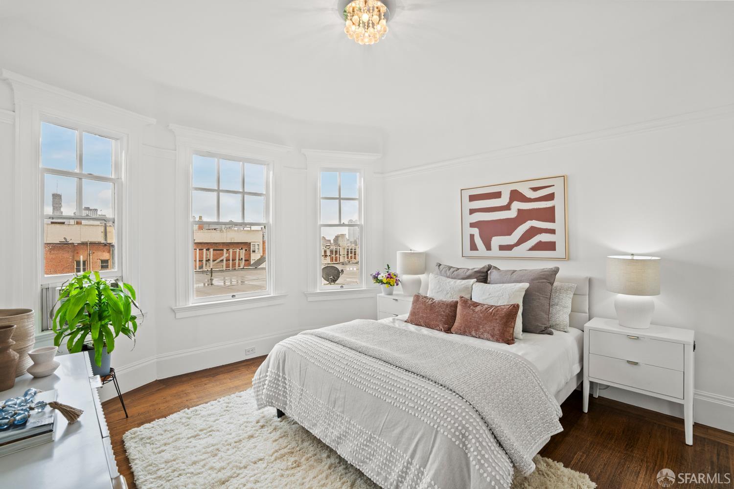 1856 Franklin Street # 6