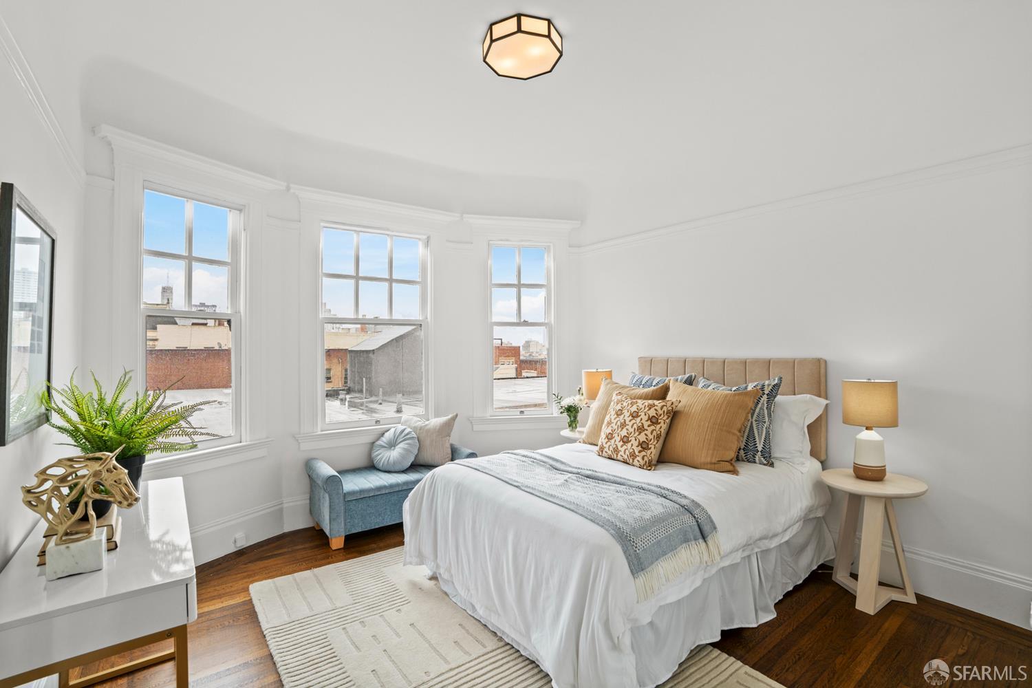 1856 Franklin Street # 6