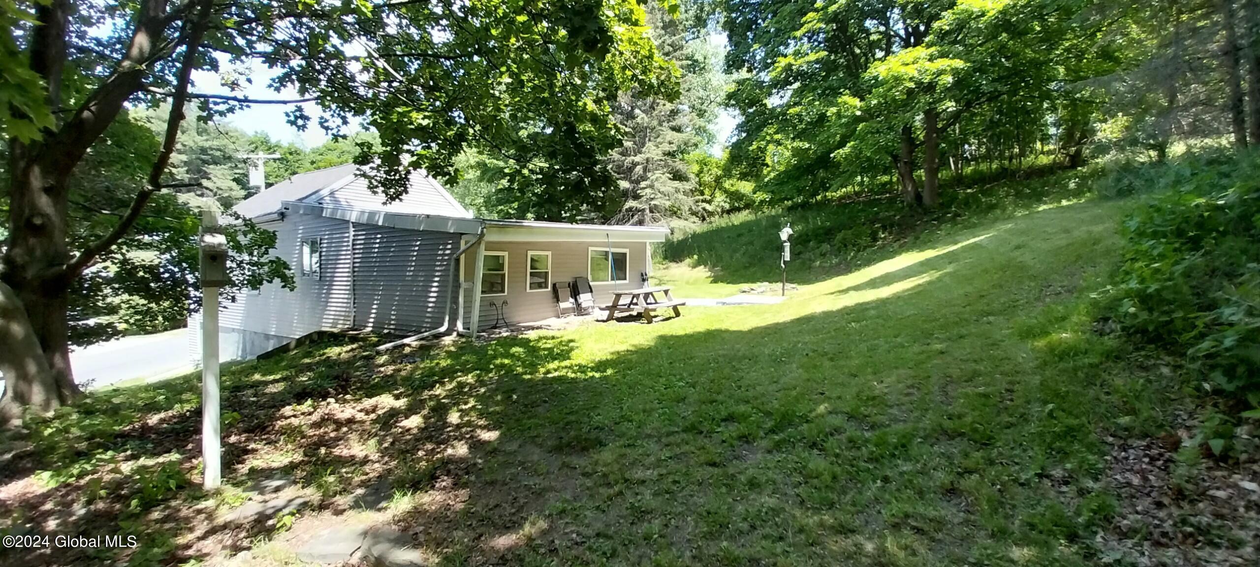 69 Mann Avenue