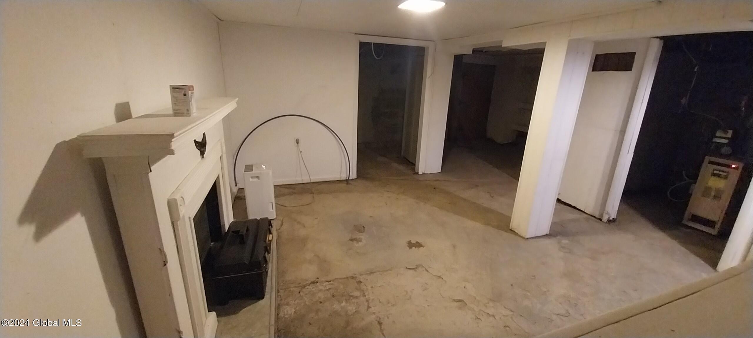 69 Mann Avenue