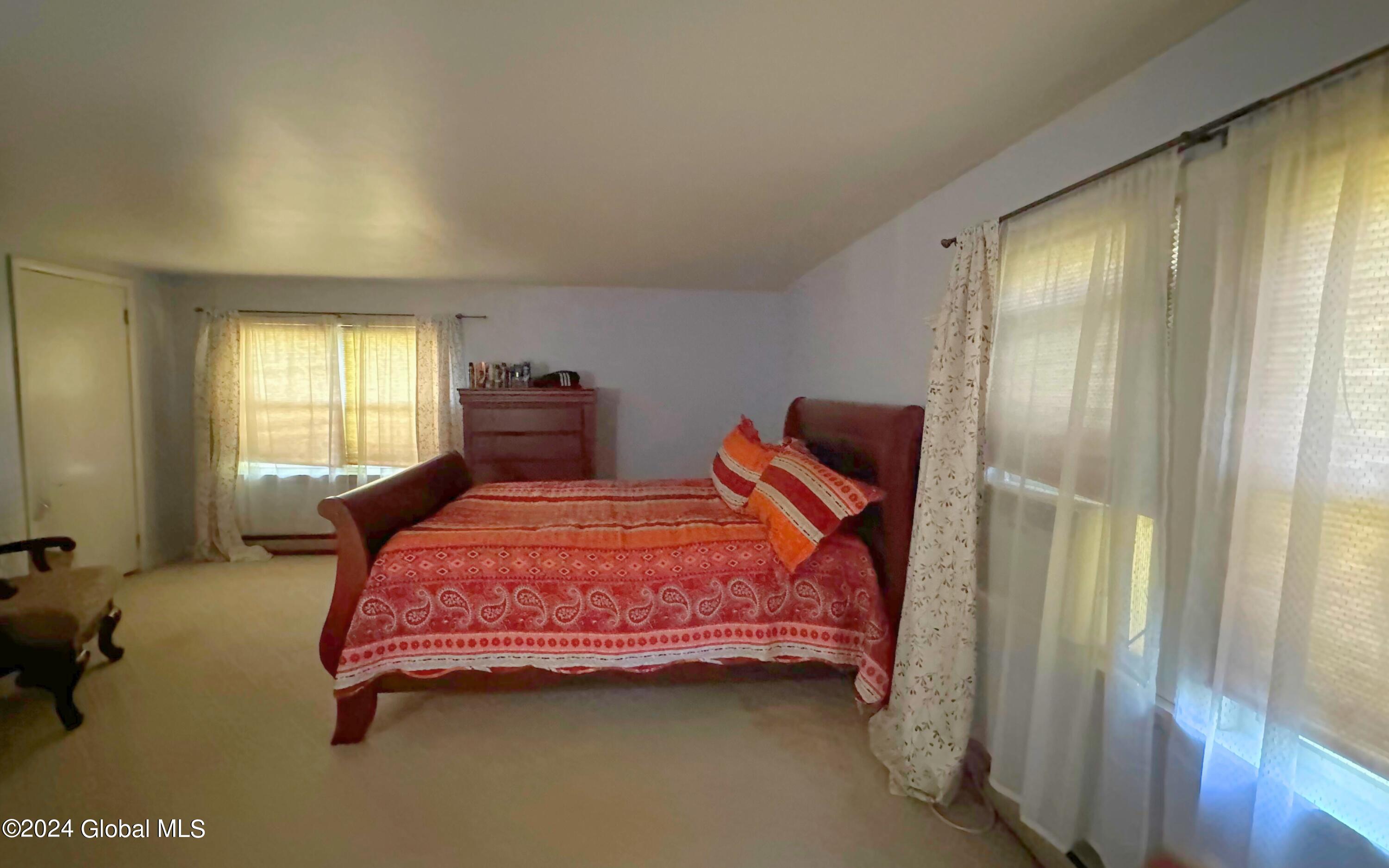 12 Allen Avenue
