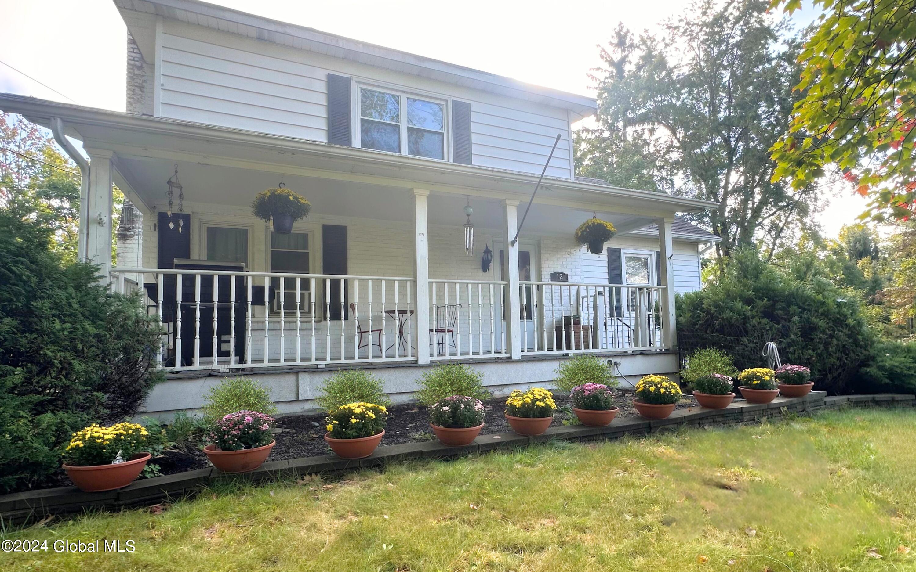 12 Allen Avenue