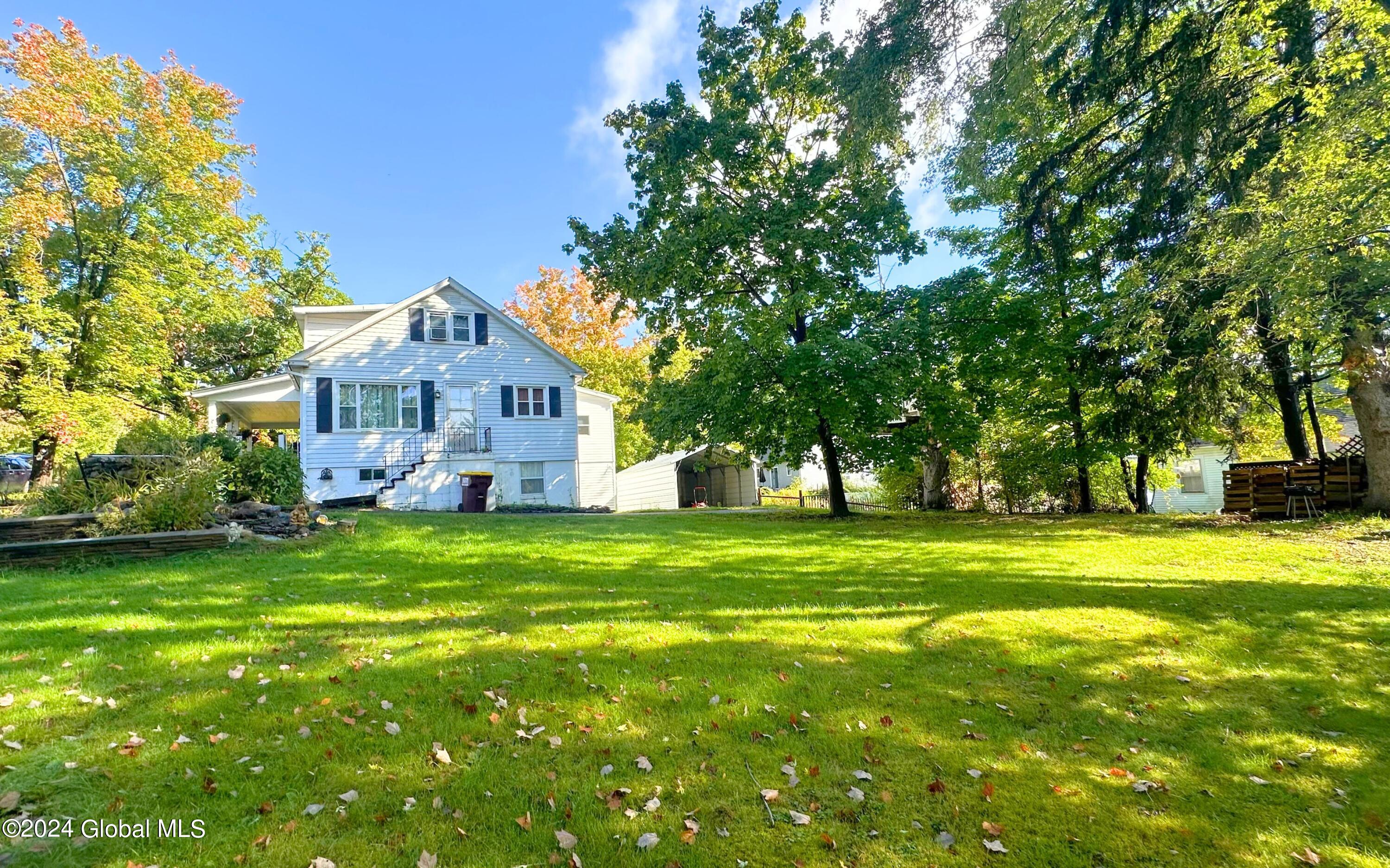 12 Allen Avenue