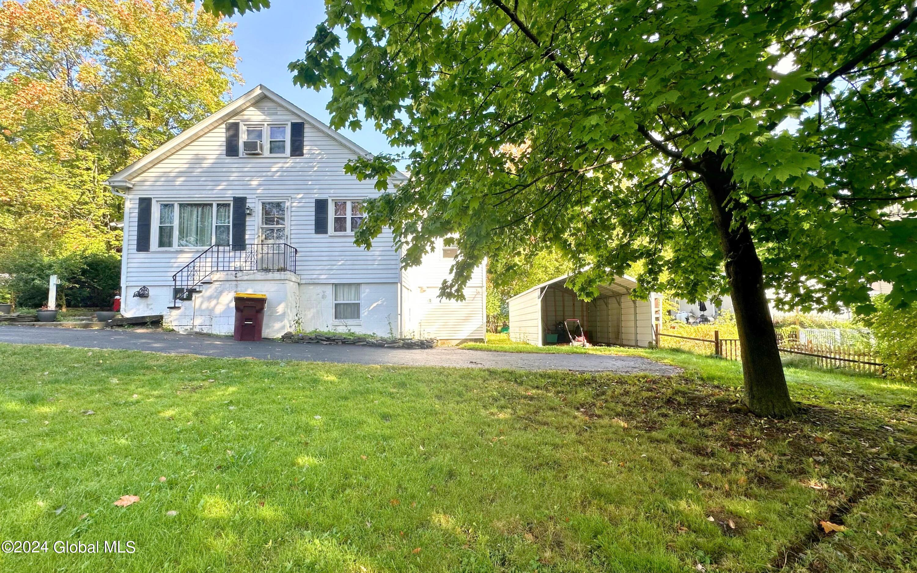 12 Allen Avenue