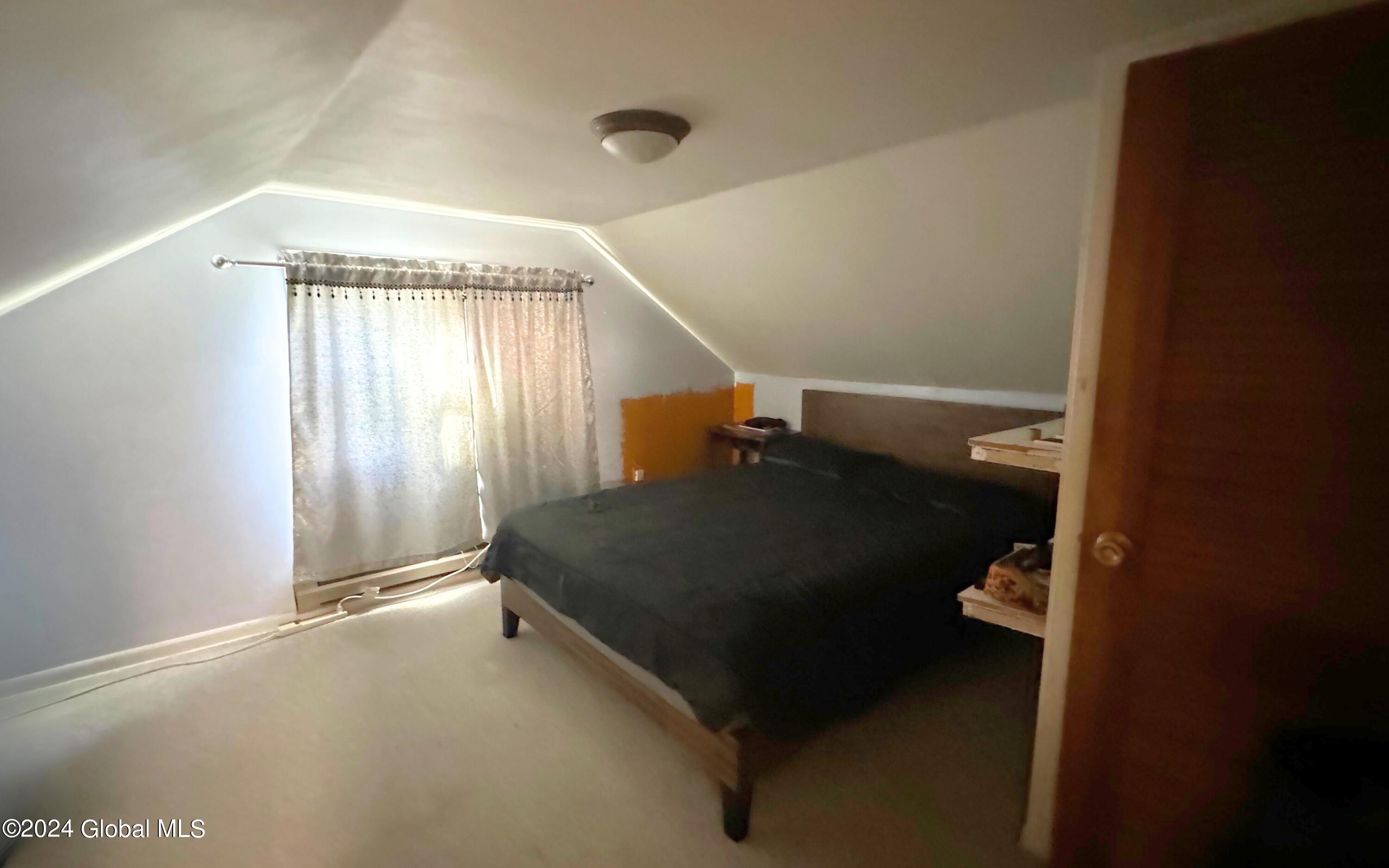 12 Allen Avenue