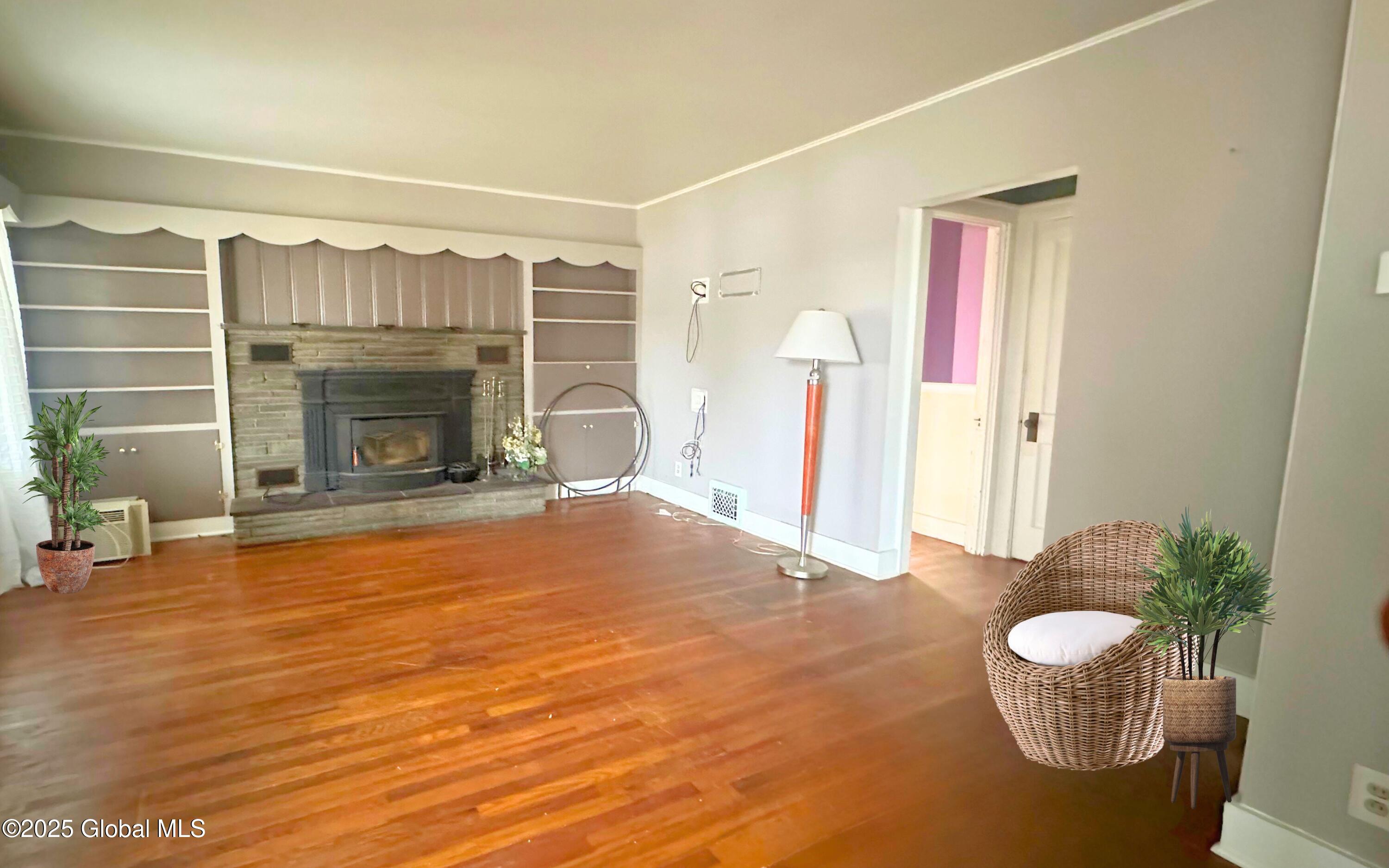 12 Allen Avenue