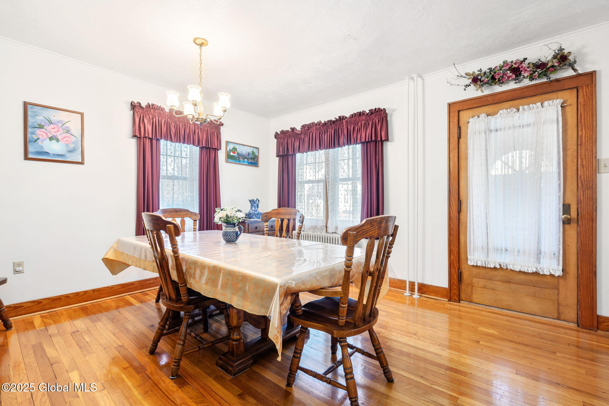 6 Pittsfield Avenue