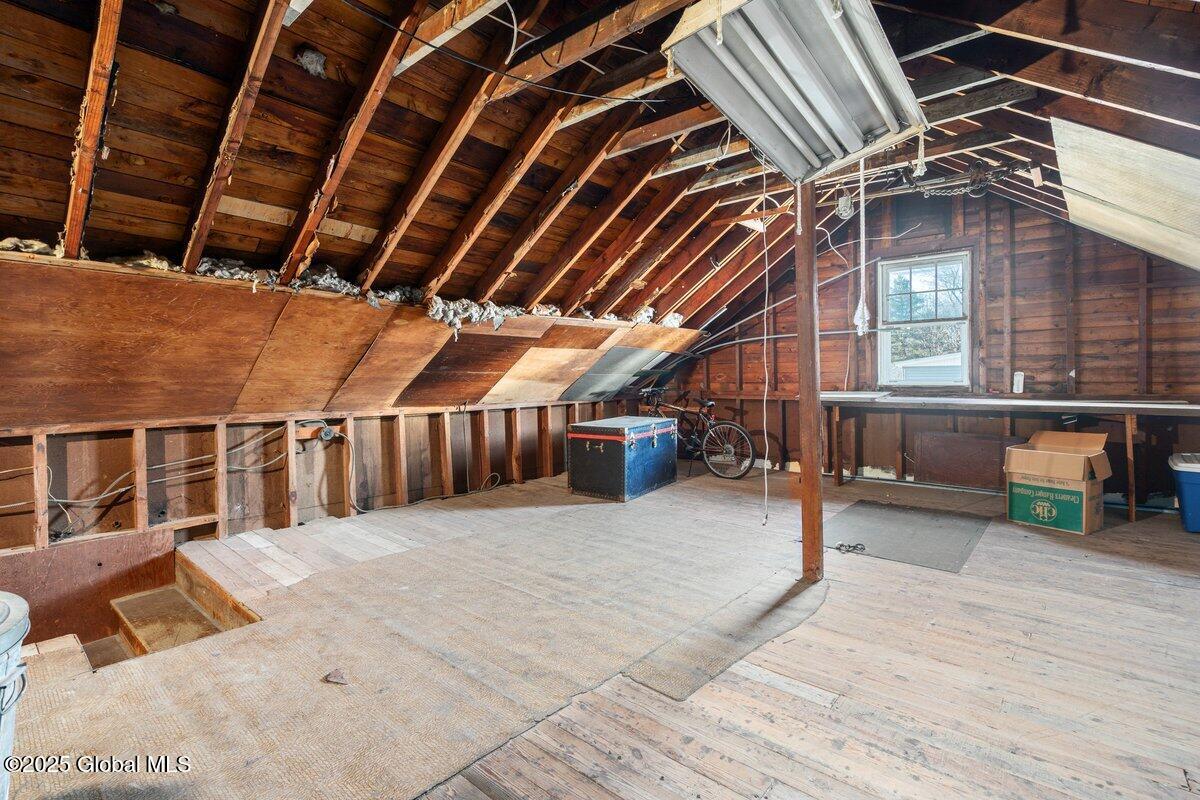 6 Pittsfield Avenue