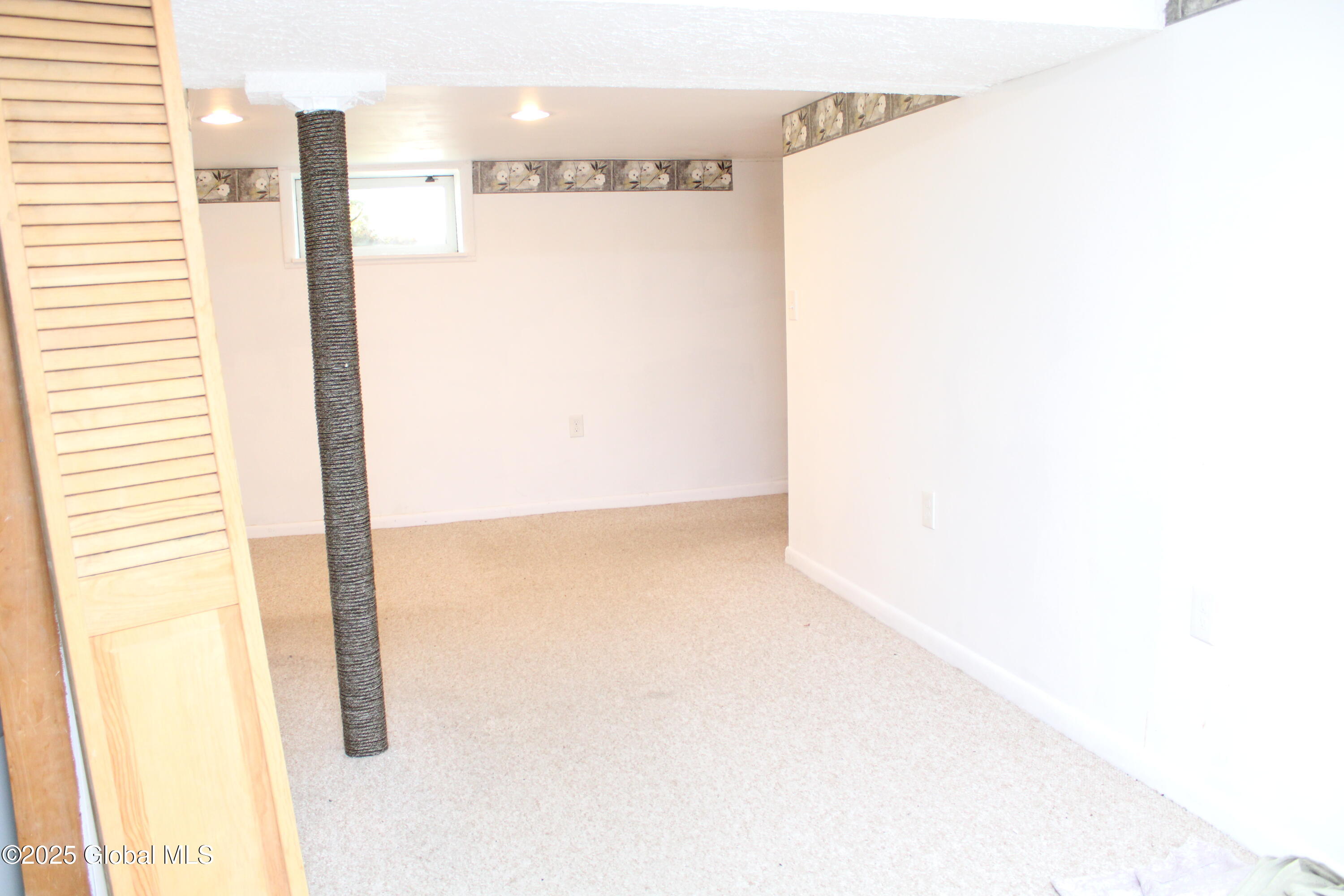 1544 4th Street