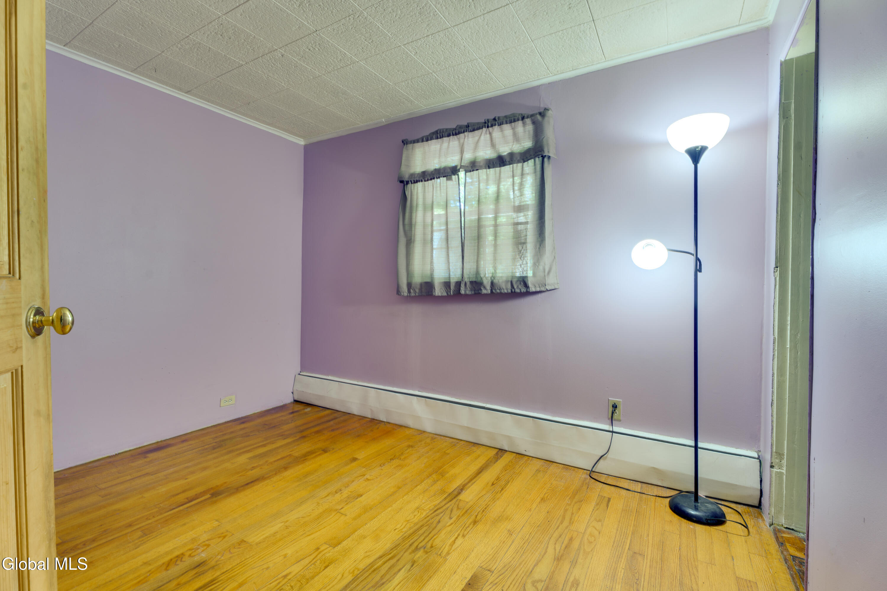 5 Lincoln Avenue