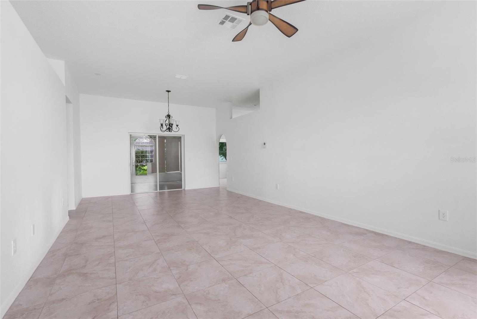 9300 ESTRELLA CT