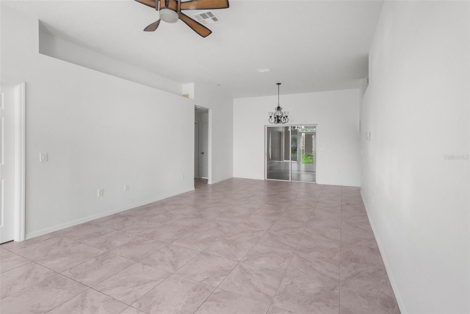 9300 ESTRELLA CT