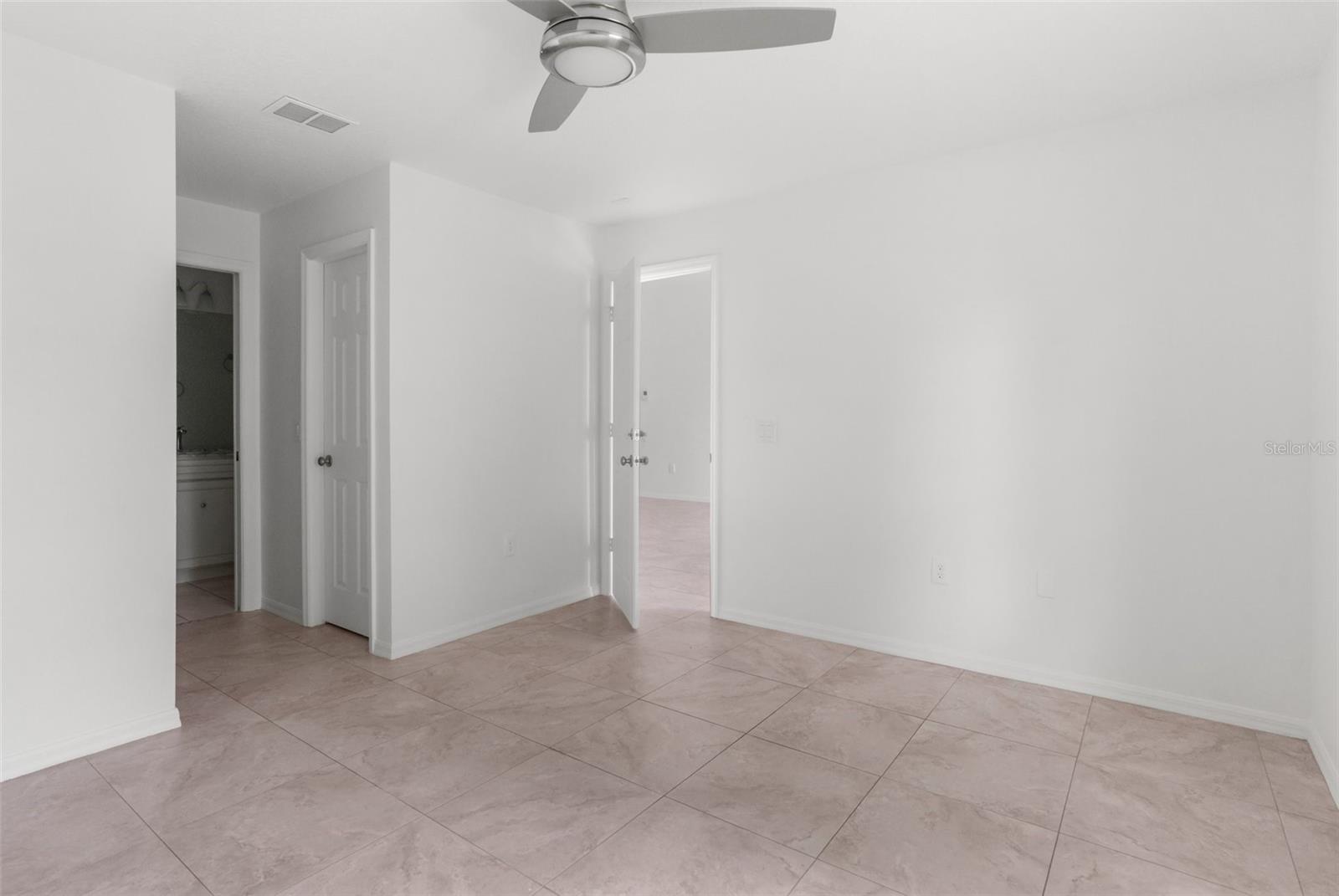 9300 ESTRELLA CT