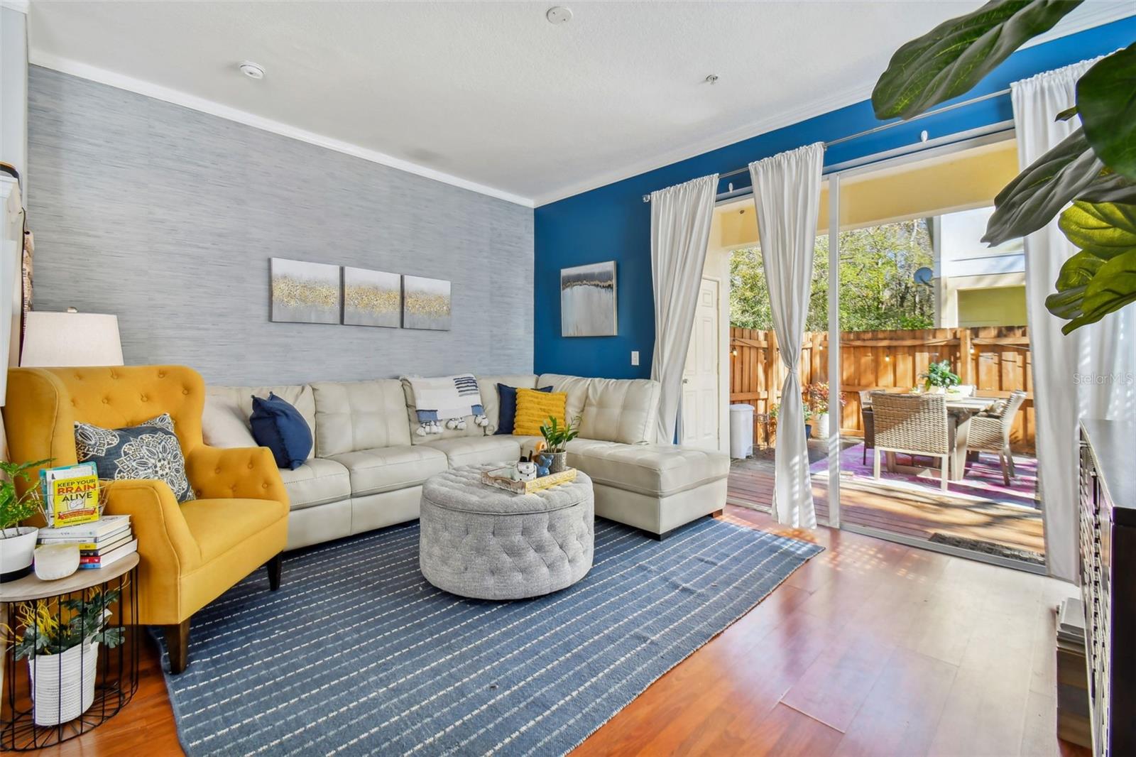 2035 FIESTA RIDGE CT