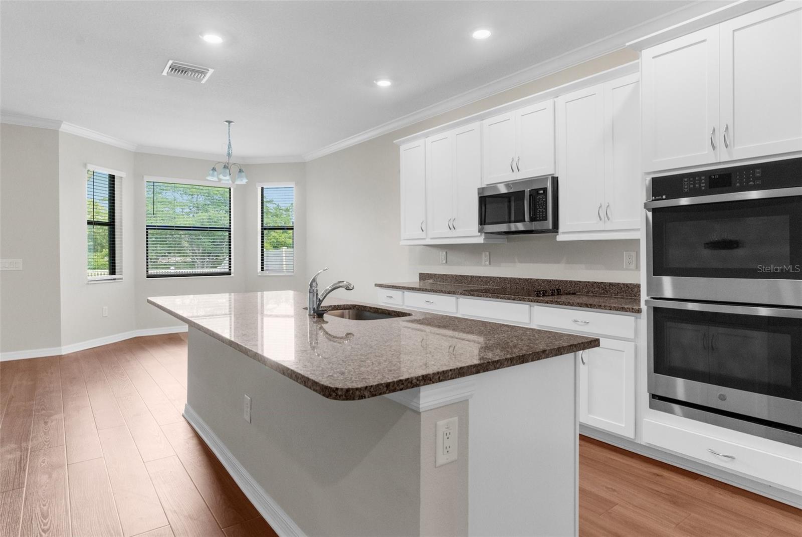 13215 NEWPORT SHORES DR