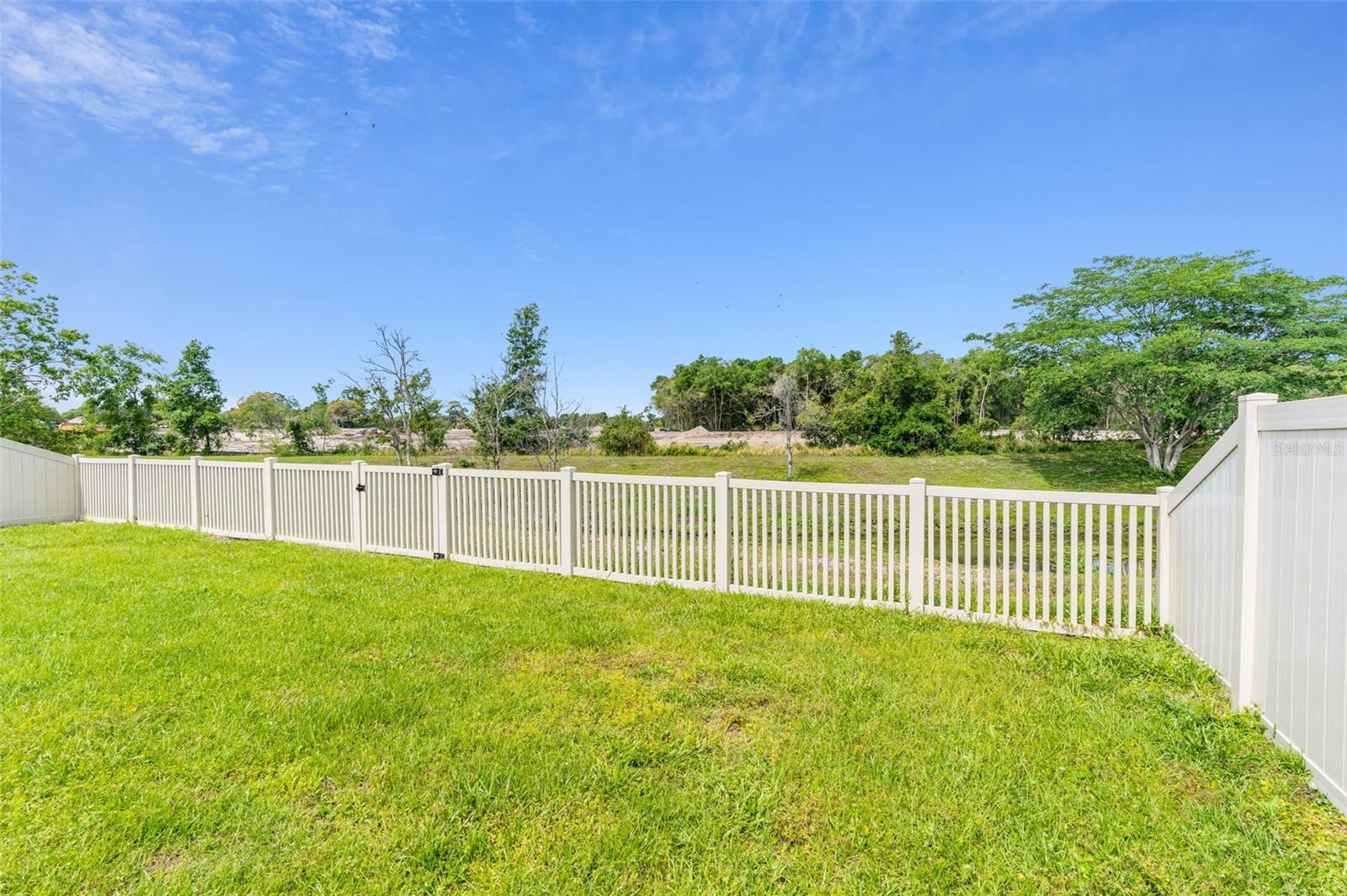 13215 NEWPORT SHORES DR