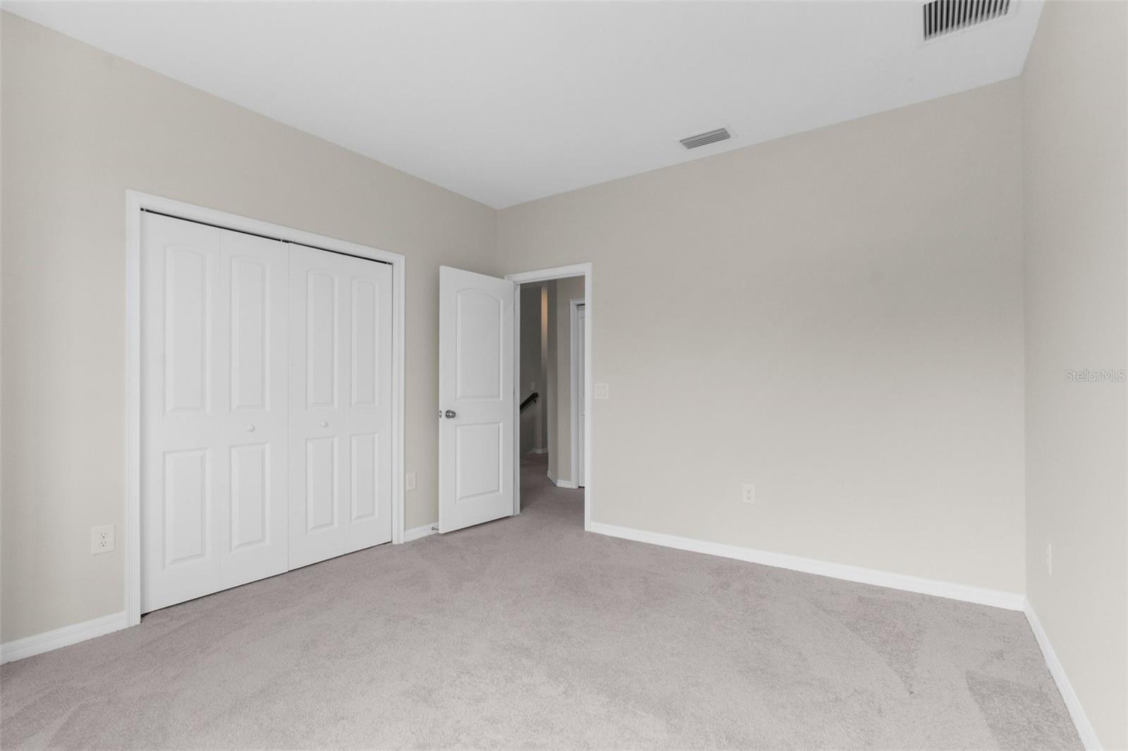 13215 NEWPORT SHORES DR