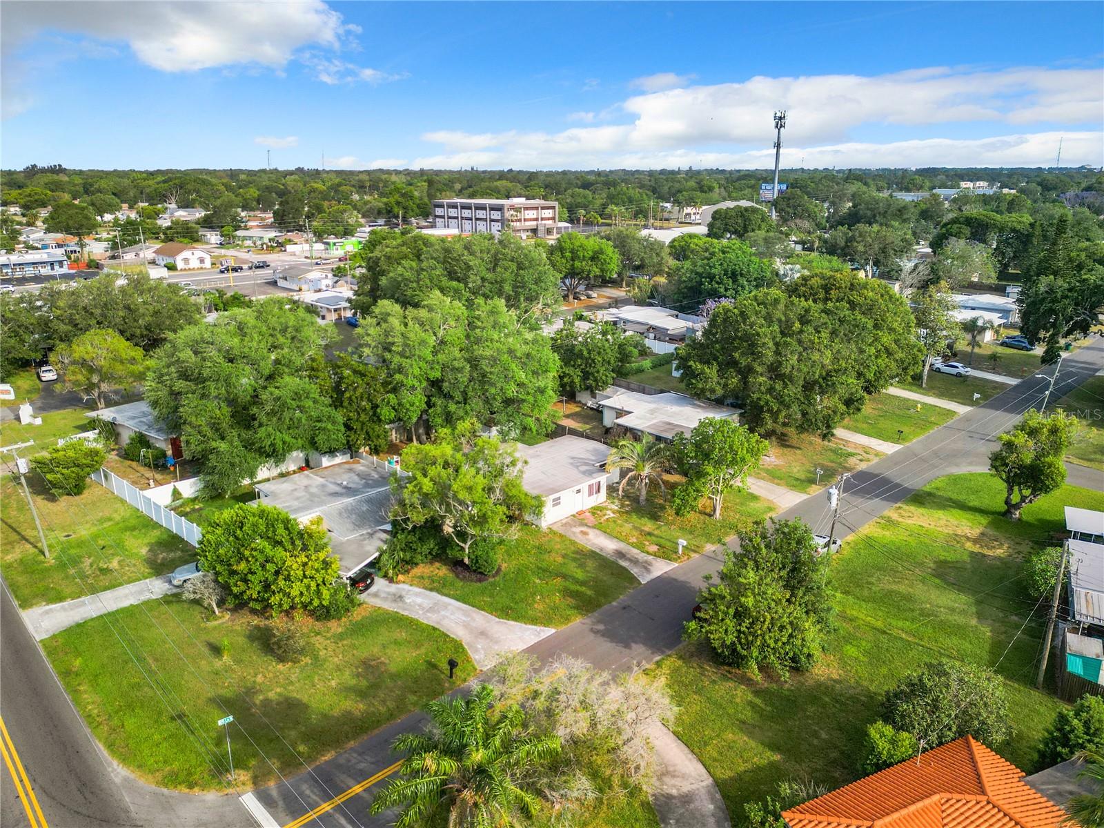 11048 105TH LN